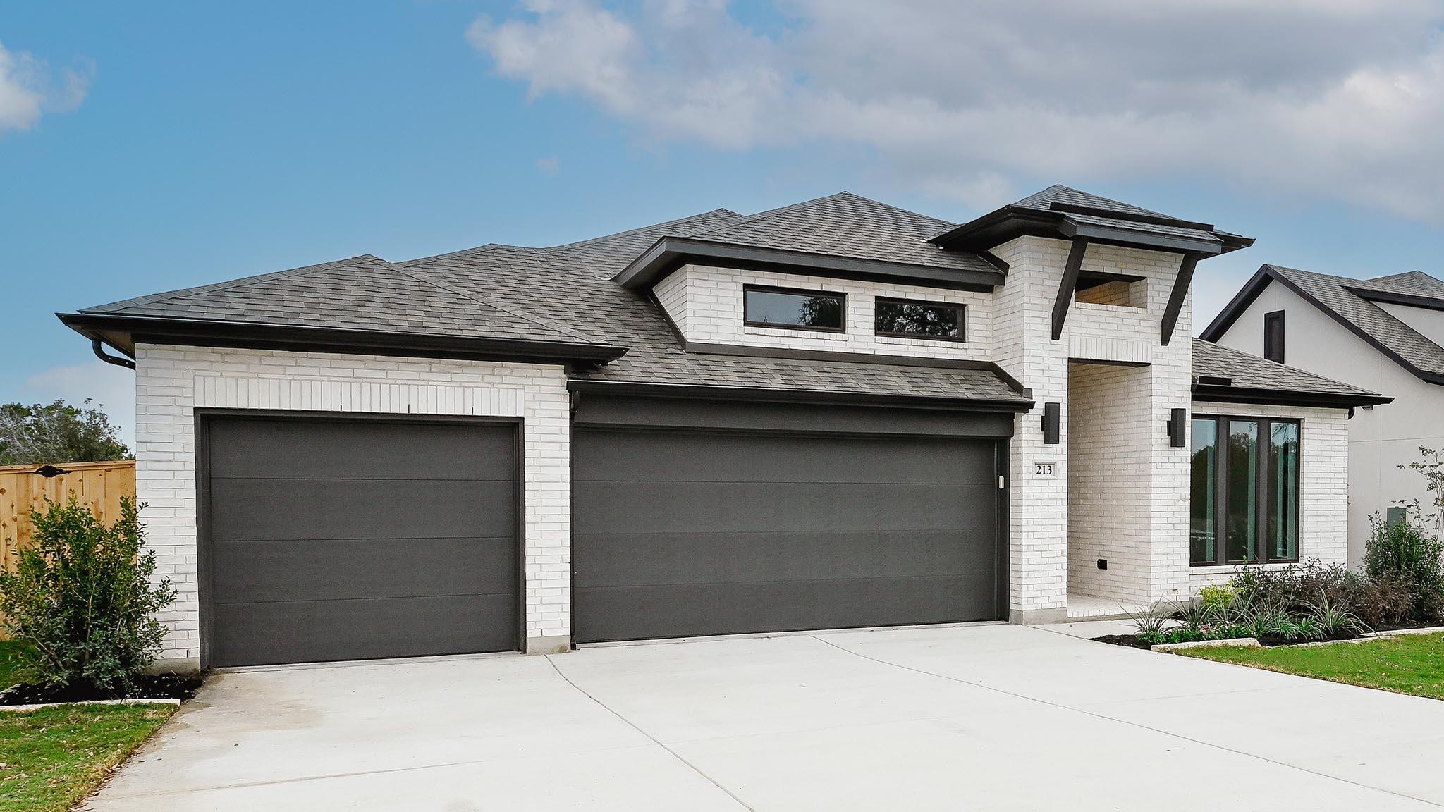 213 Puppy Dog Pass, San Marcos, TX 78666