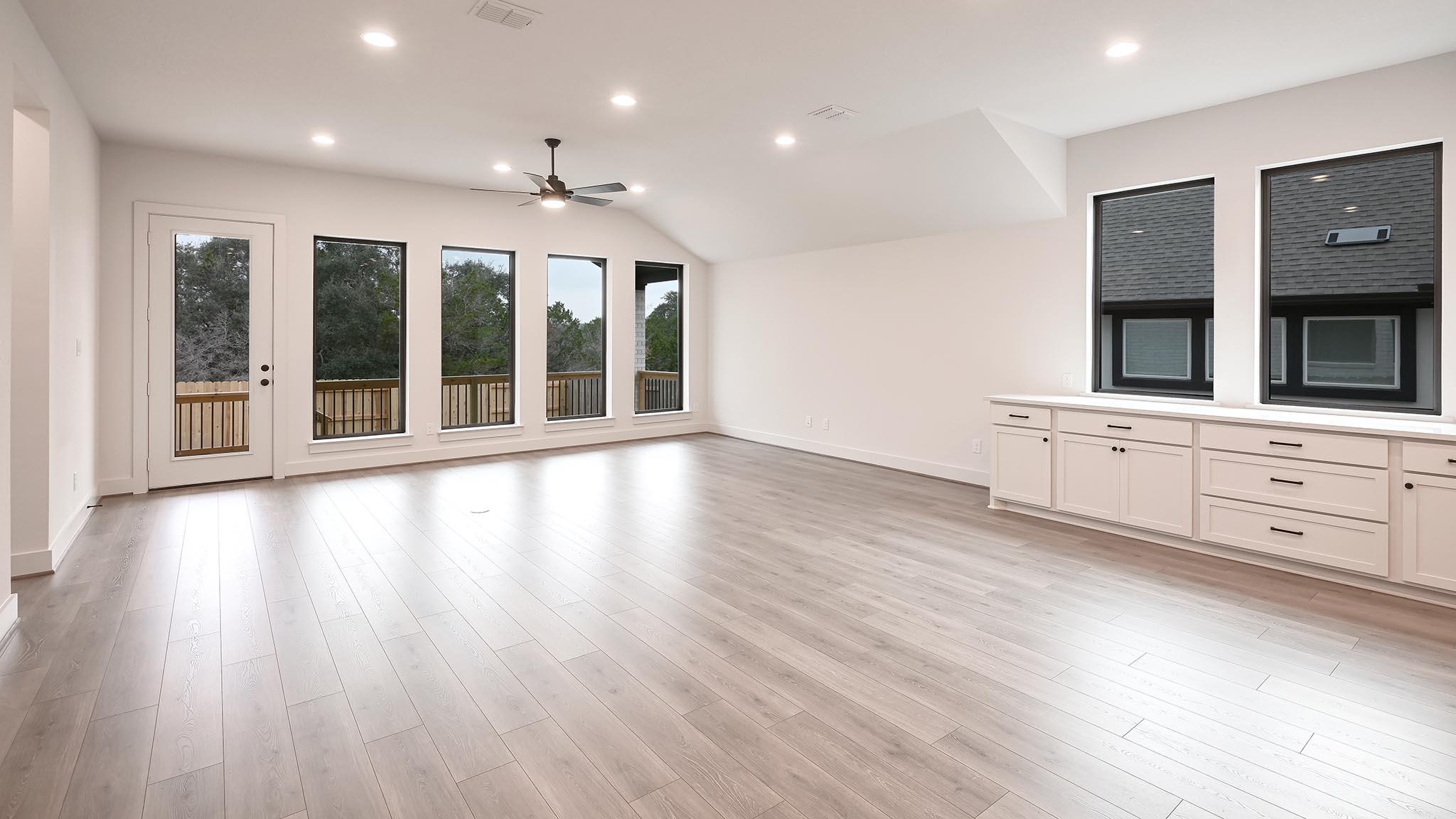 213 Puppy Dog Pass, San Marcos, TX 78666