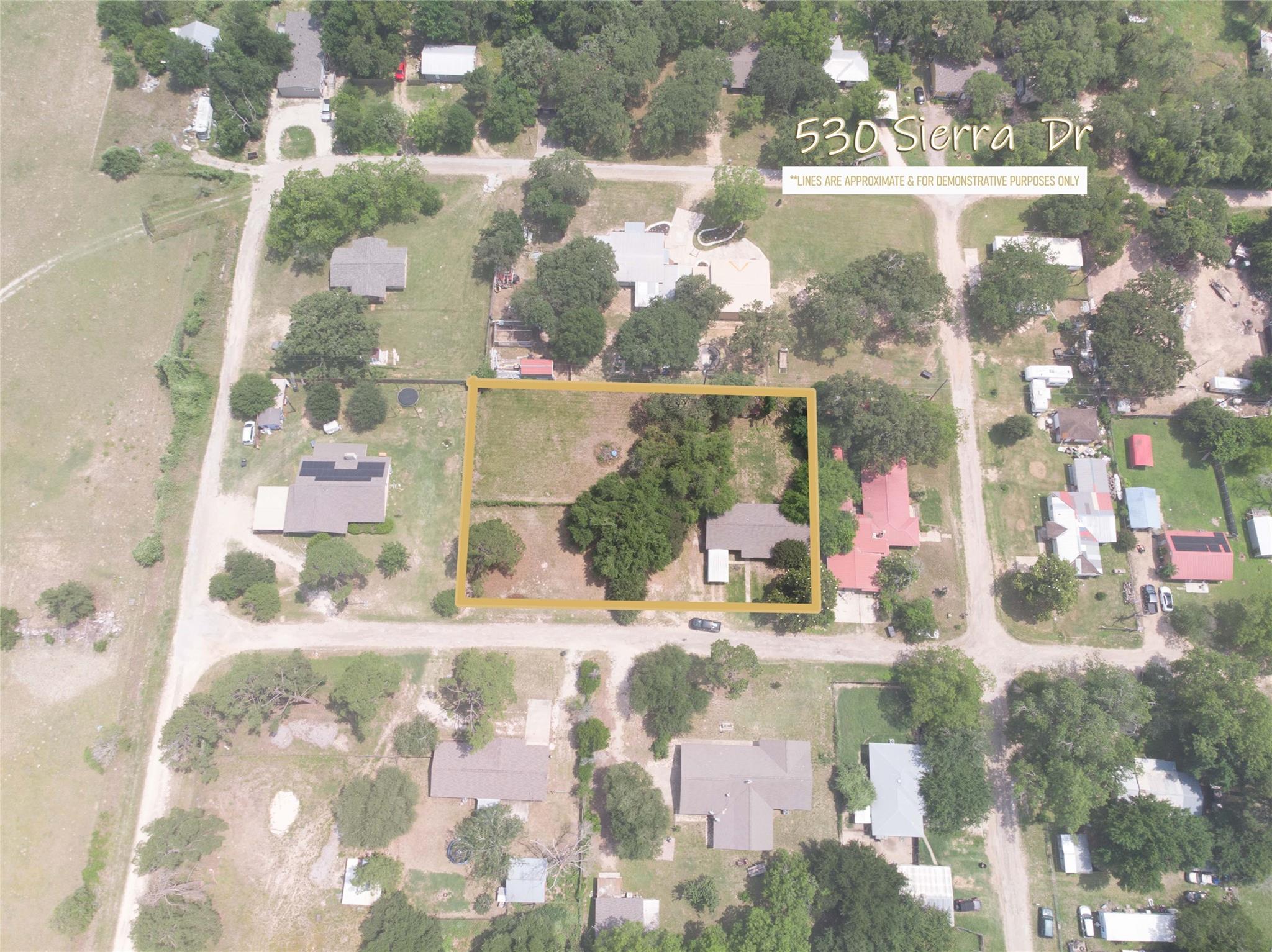 530 Sierra Dr, Rockdale, TX 76576