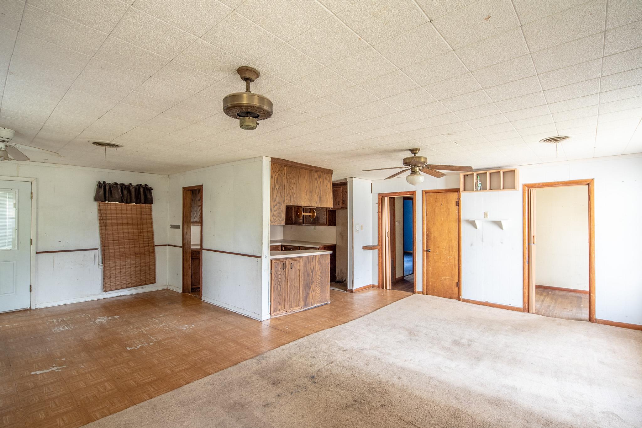 530 Sierra Dr, Rockdale, TX 76576