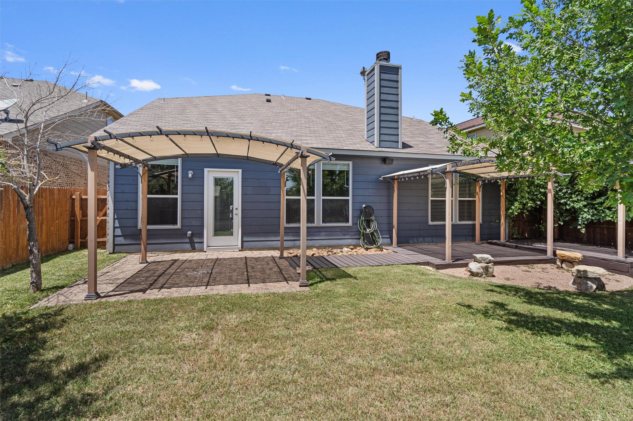 205 Talon Grasp Trl, Leander, TX 78641