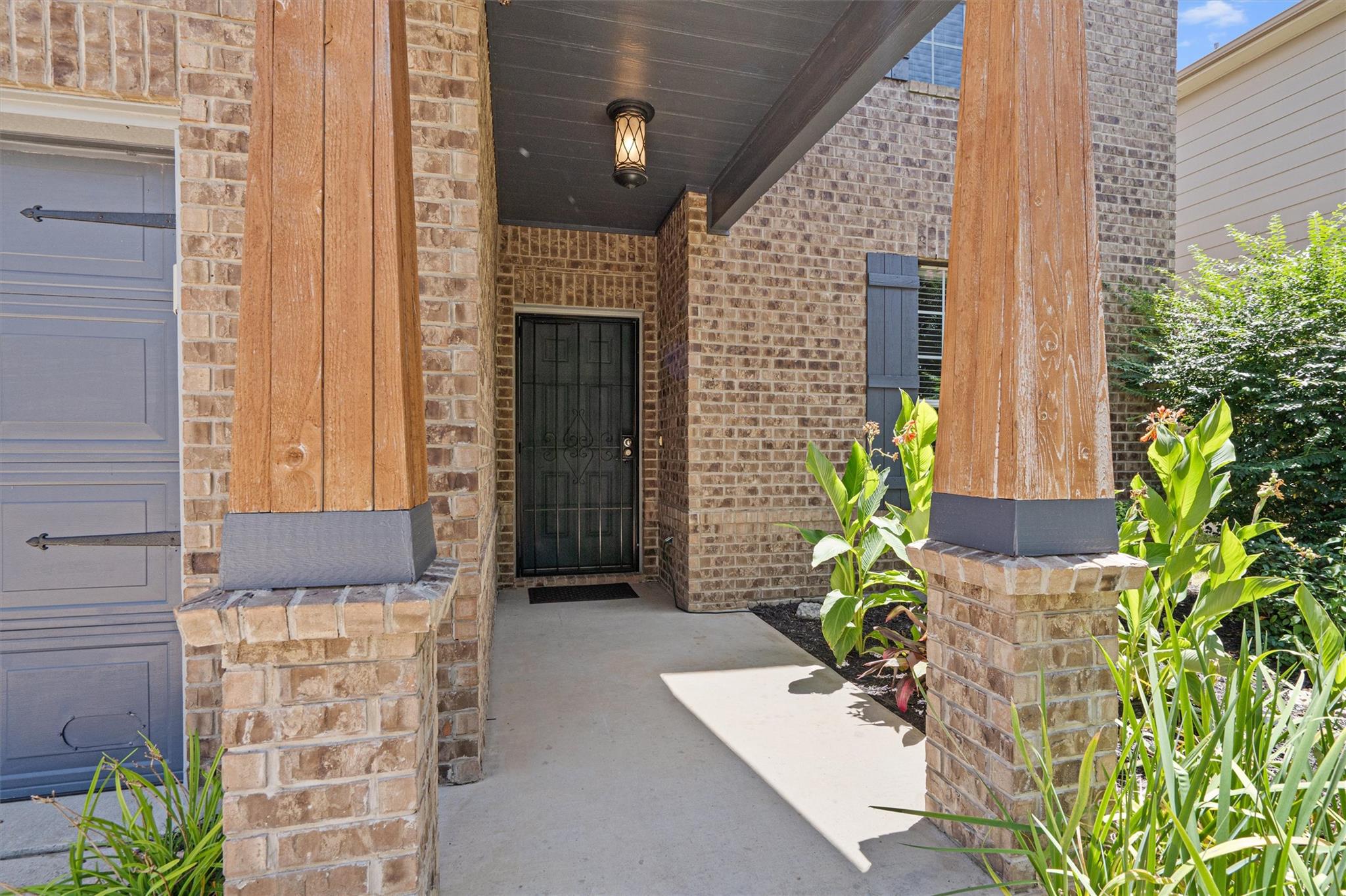 205 Talon Grasp Trl, Leander, TX 78641