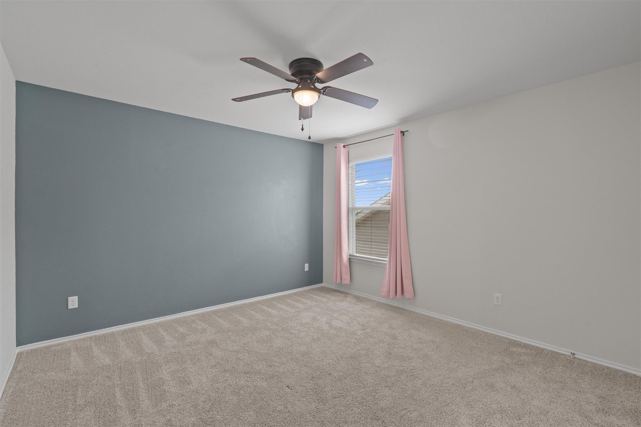 205 Talon Grasp Trl, Leander, TX 78641