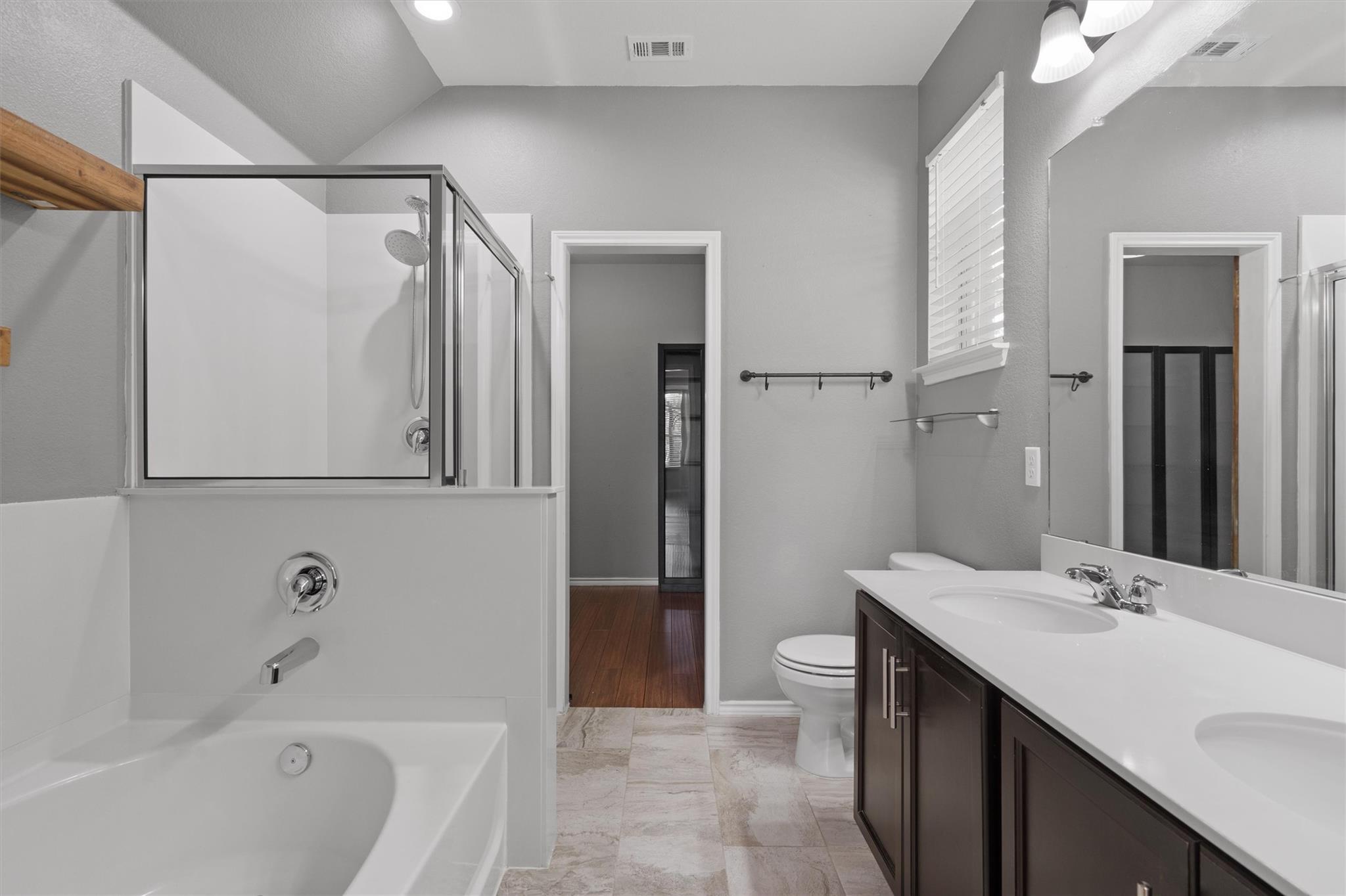 205 Talon Grasp Trl, Leander, TX 78641