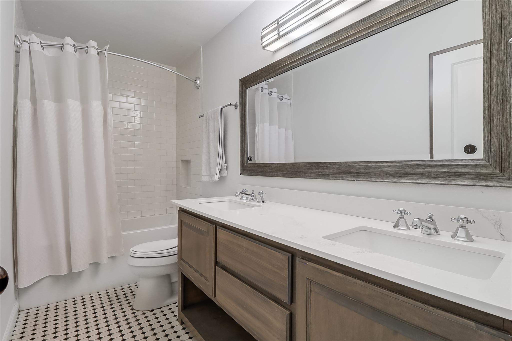 1302 Shannon Oaks Trl, Austin, TX 78746