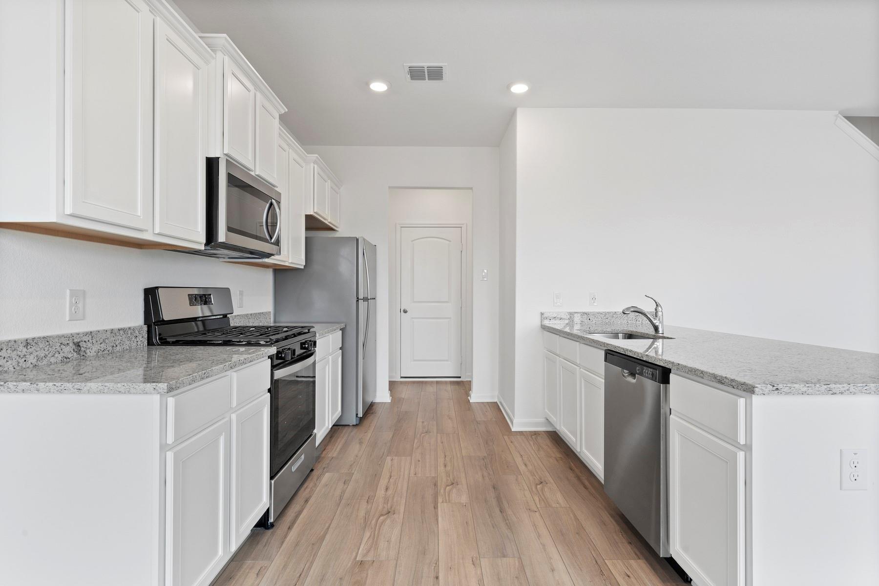 434 Aplite Pass, Maxwell, TX 78656