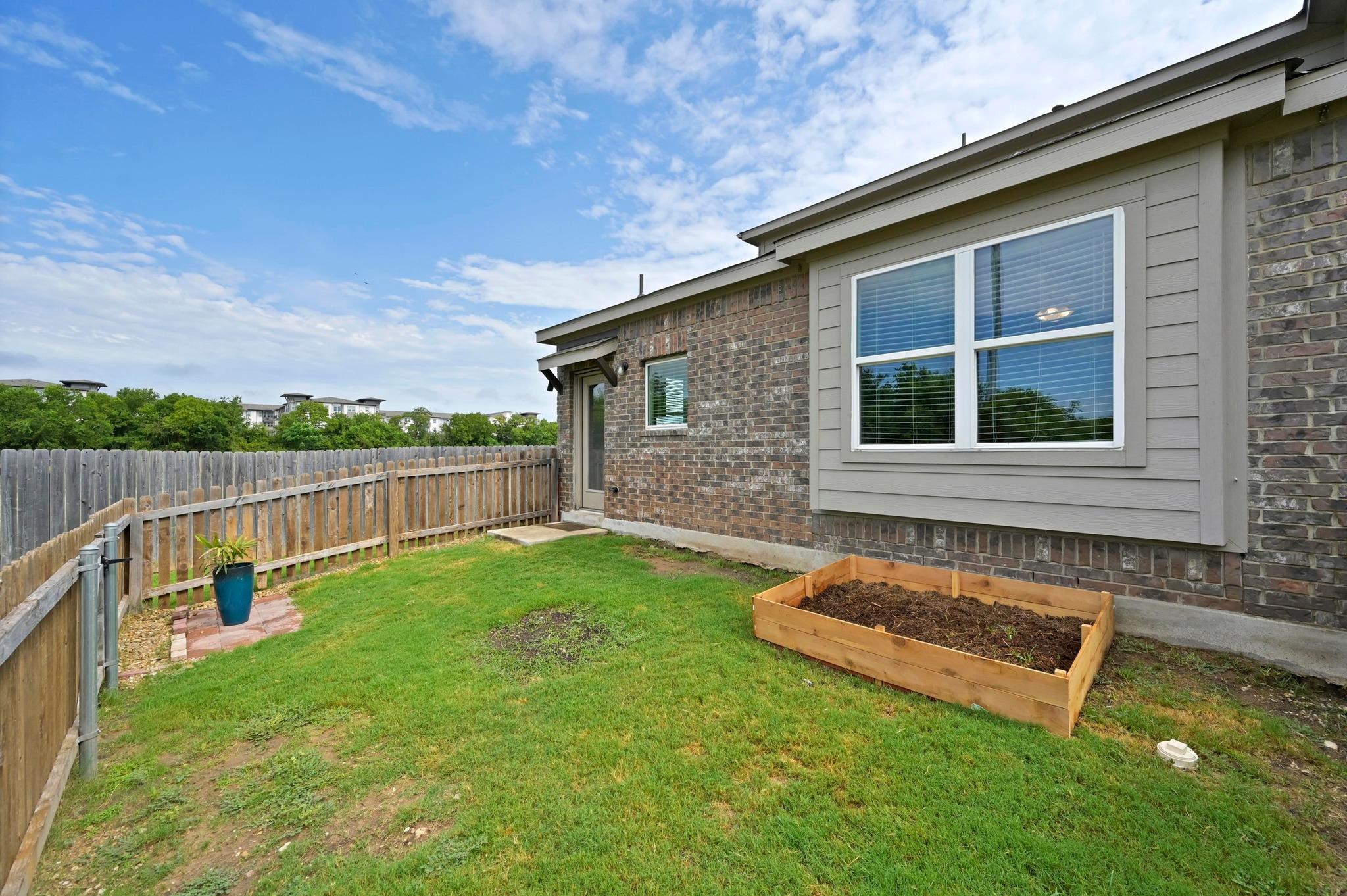 505A Pearly Eye Dr, Pflugerville, TX 78660