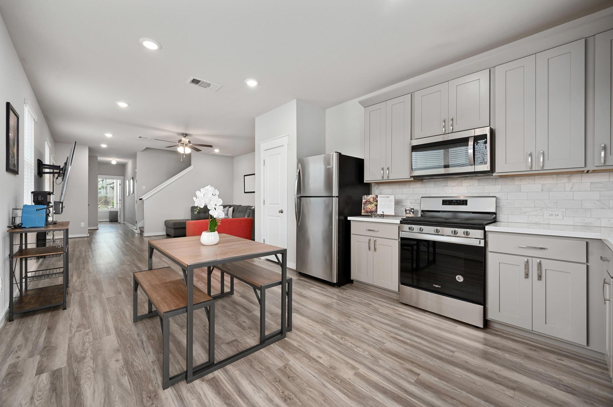 505A Pearly Eye Dr, Pflugerville, TX 78660