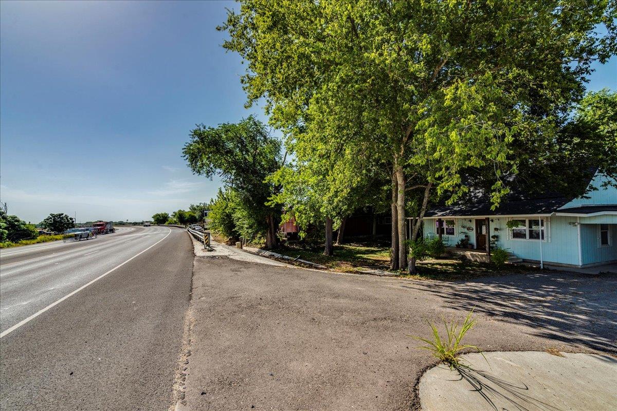 20075 San Marcos Highway, San Marcos, TX 78666