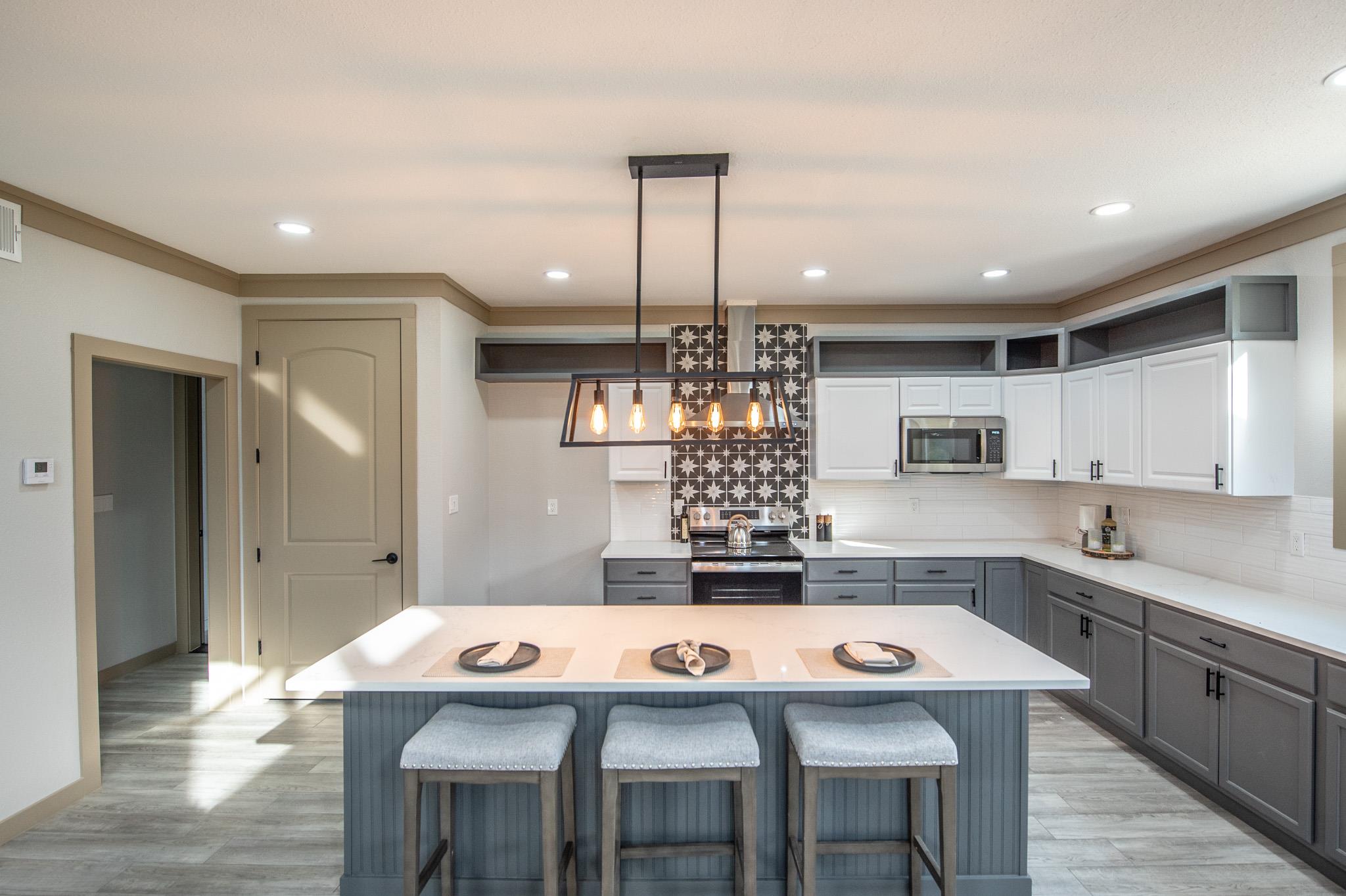 103 Whispering Oaks Dr, Somerville, TX 77879