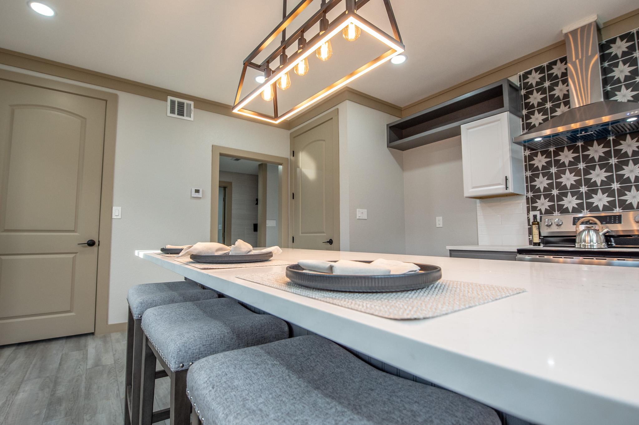 103 Whispering Oaks Dr, Somerville, TX 77879