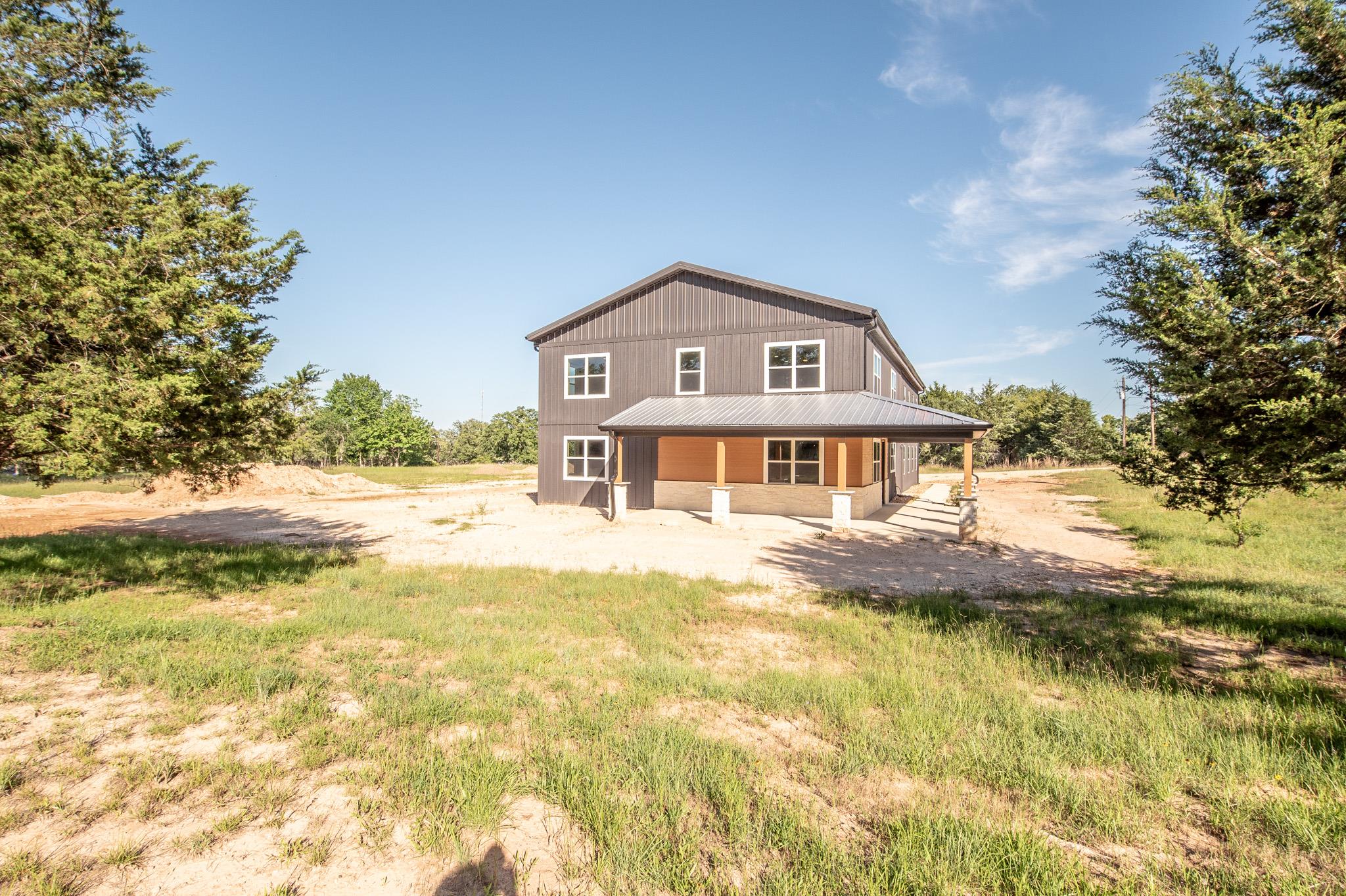 103 Whispering Oaks Dr, Somerville, TX 77879