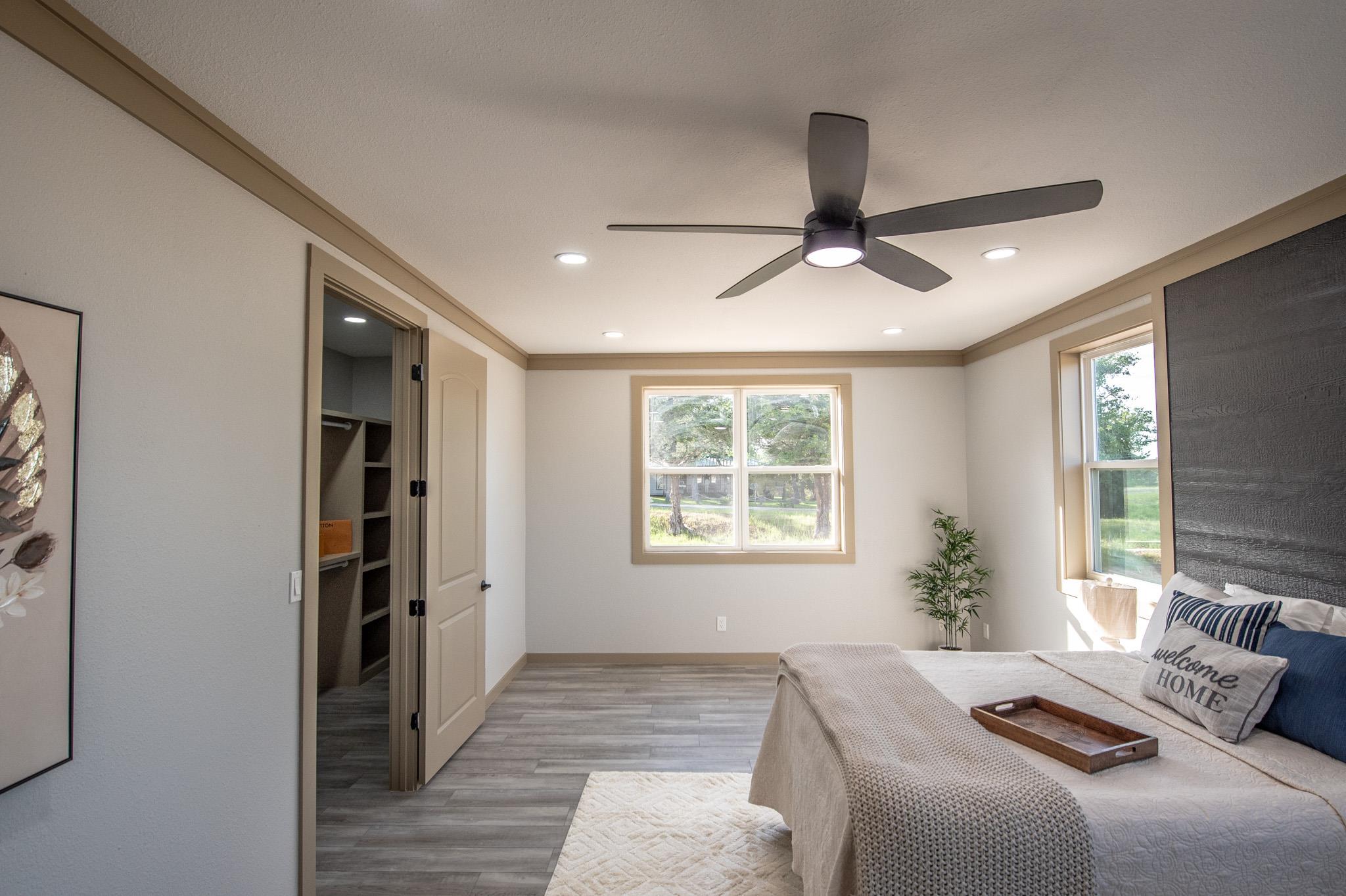 103 Whispering Oaks Dr, Somerville, TX 77879