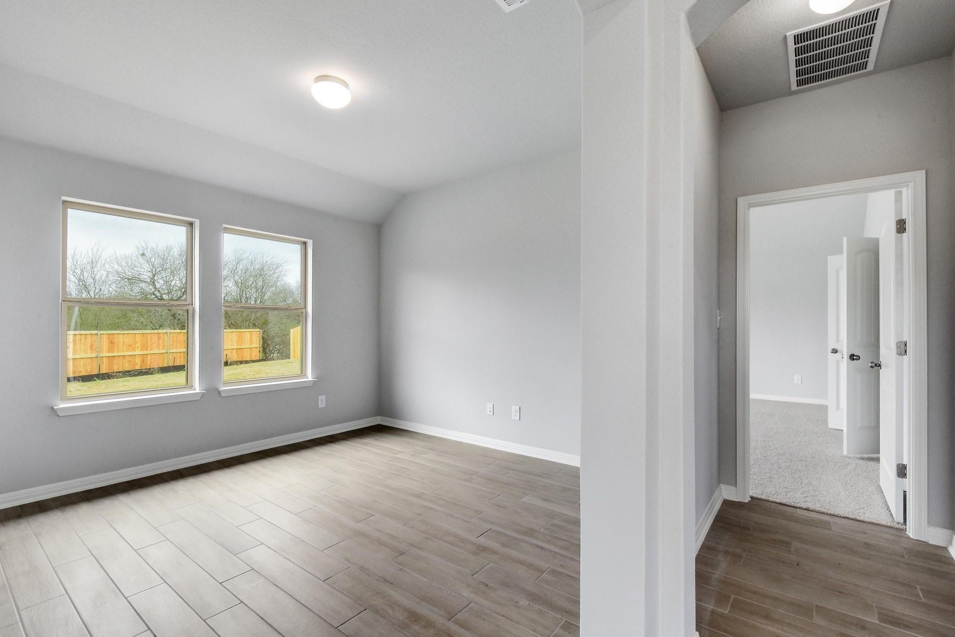 105 Kalamon Ct, San Marcos, TX 78666