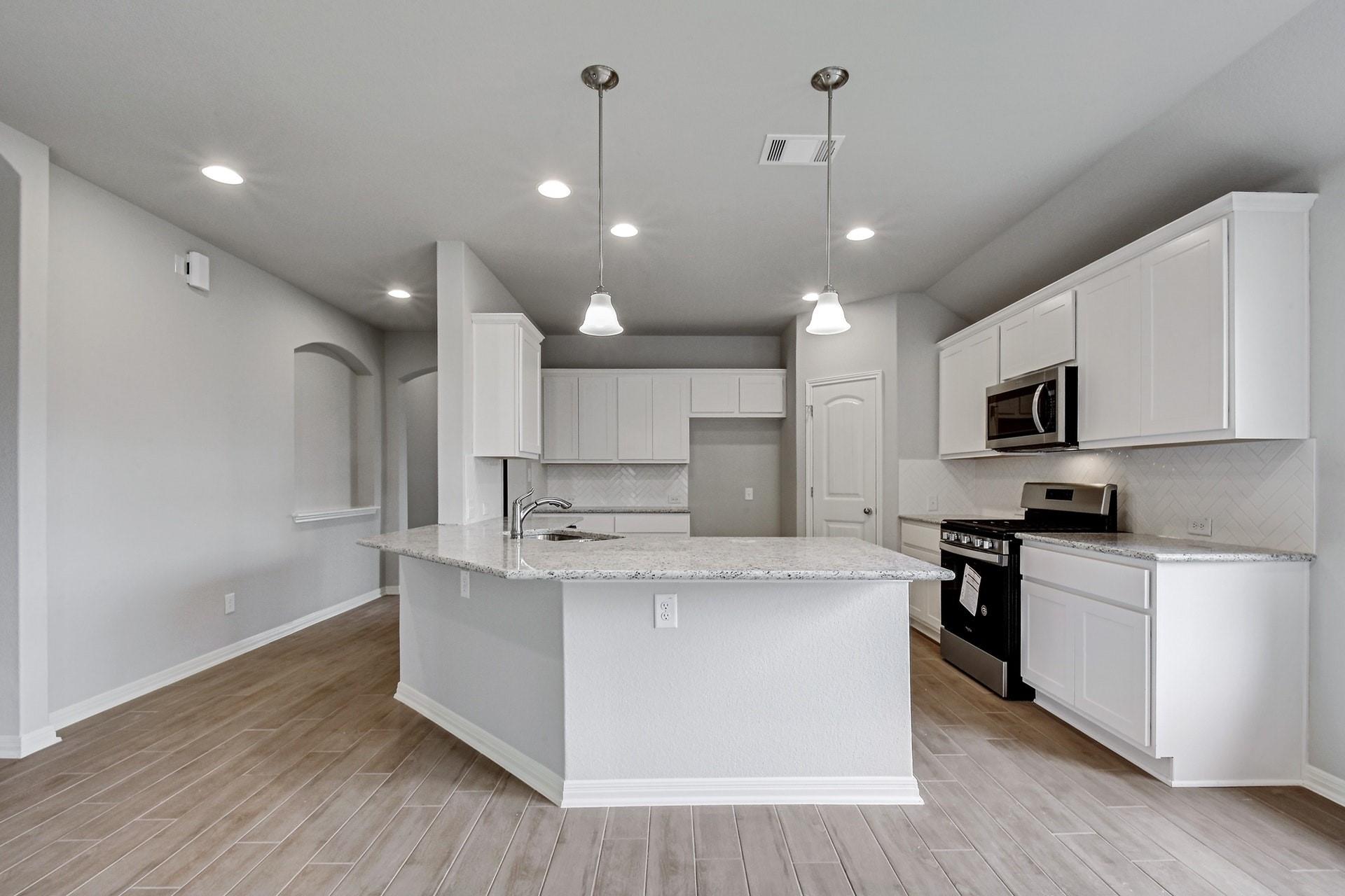 105 Kalamon Ct, San Marcos, TX 78666