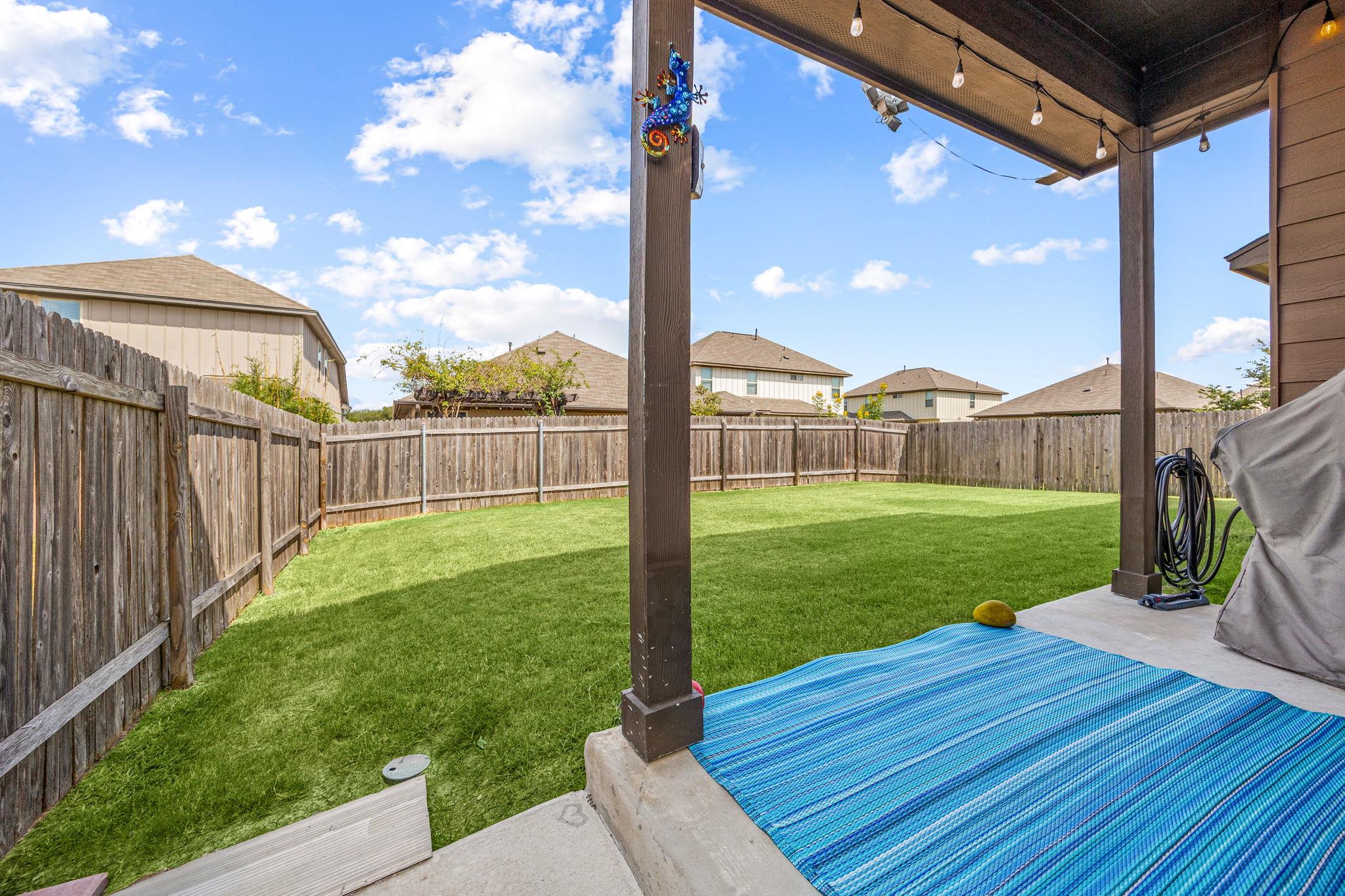 1913 Goldilocks Ln, Austin, TX 78652