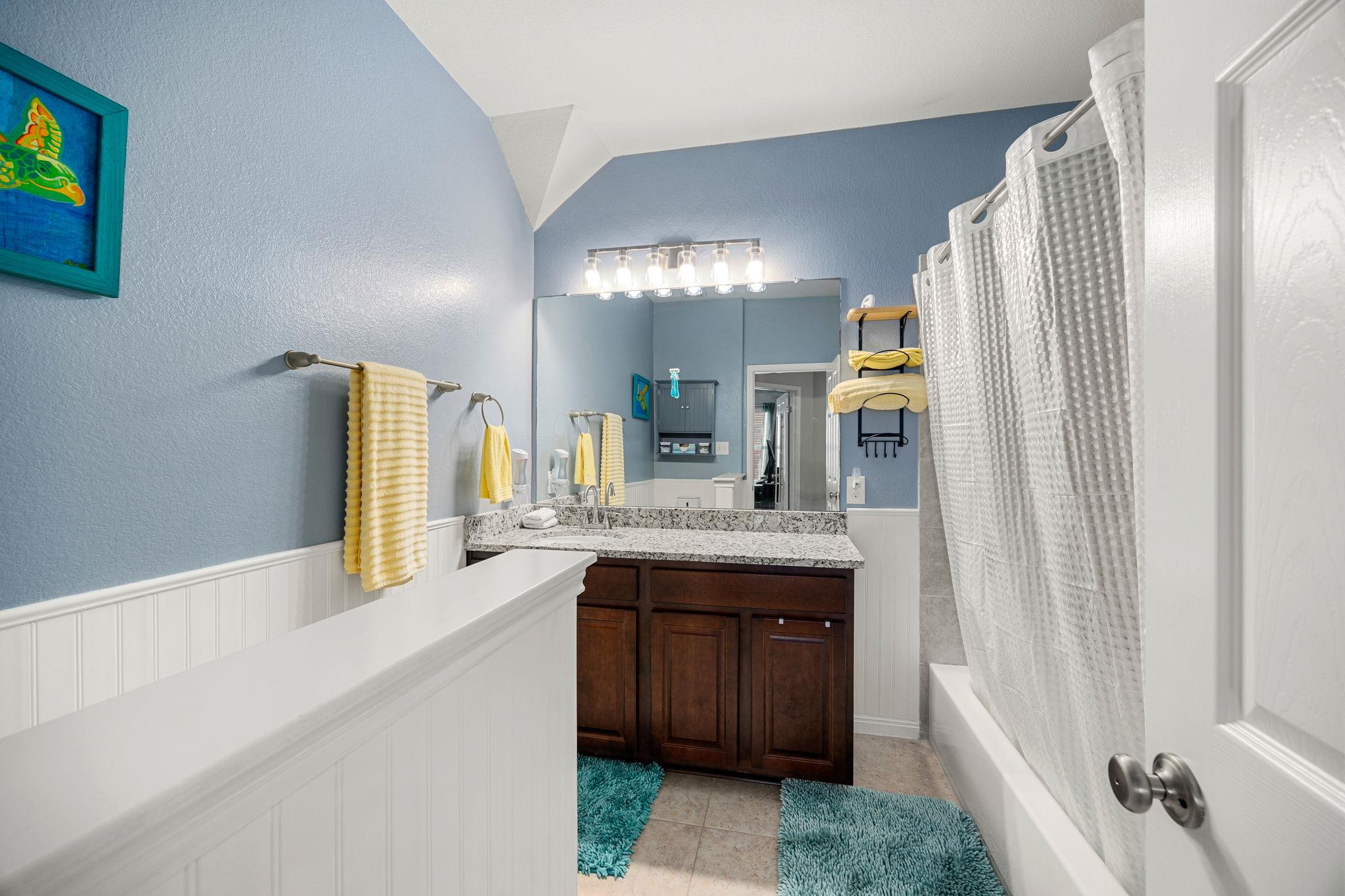 1913 Goldilocks Ln, Austin, TX 78652