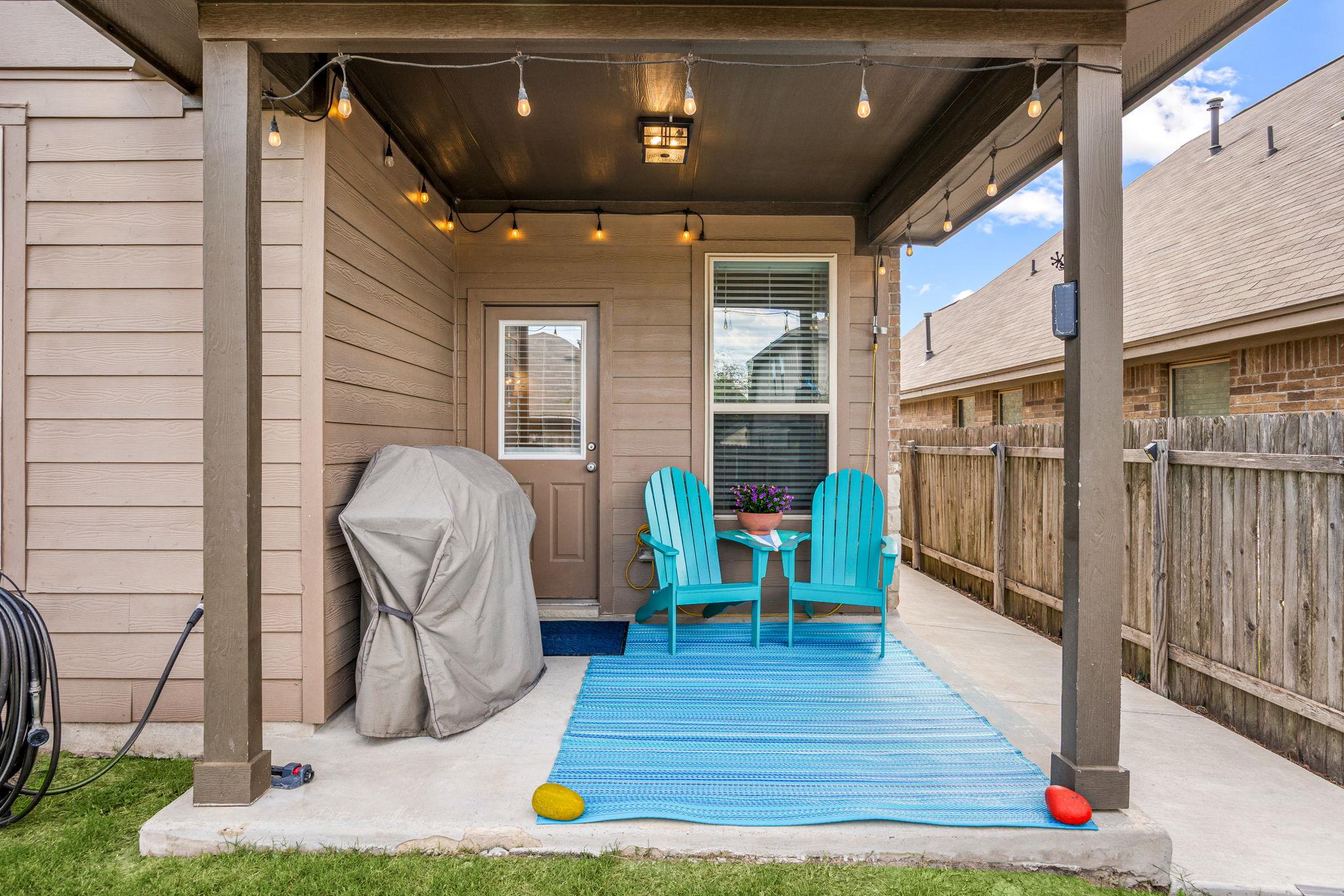 1913 Goldilocks Ln, Austin, TX 78652