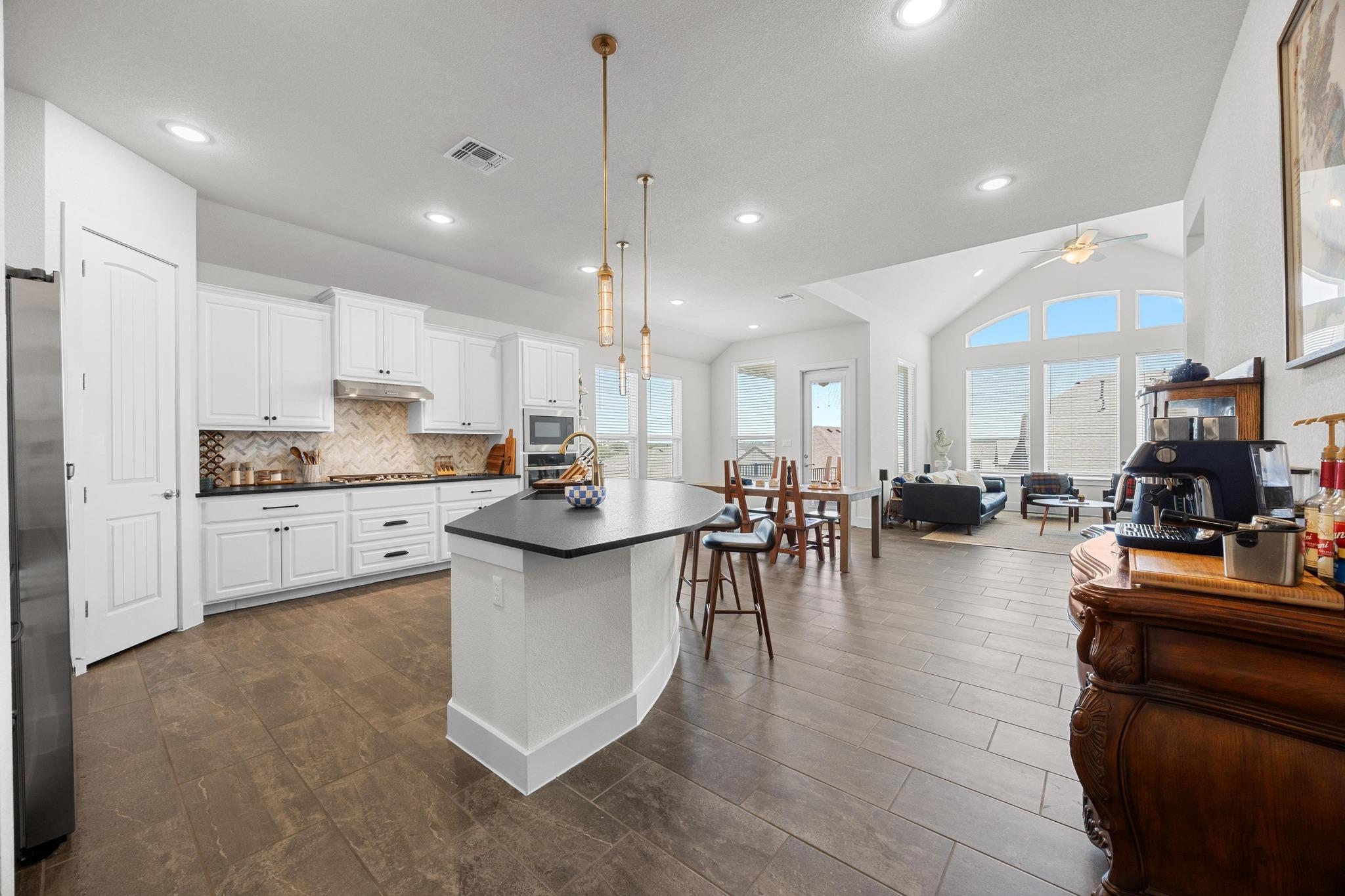 109 High Plains Dr, Georgetown, TX 78628