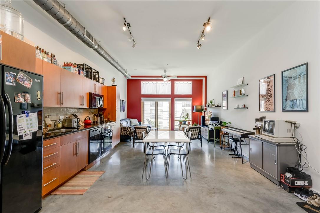 2124 E 6th St # 220, Austin, TX 78702