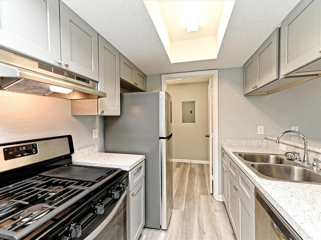 2621 Ektom Dr # C, Austin, TX 78745