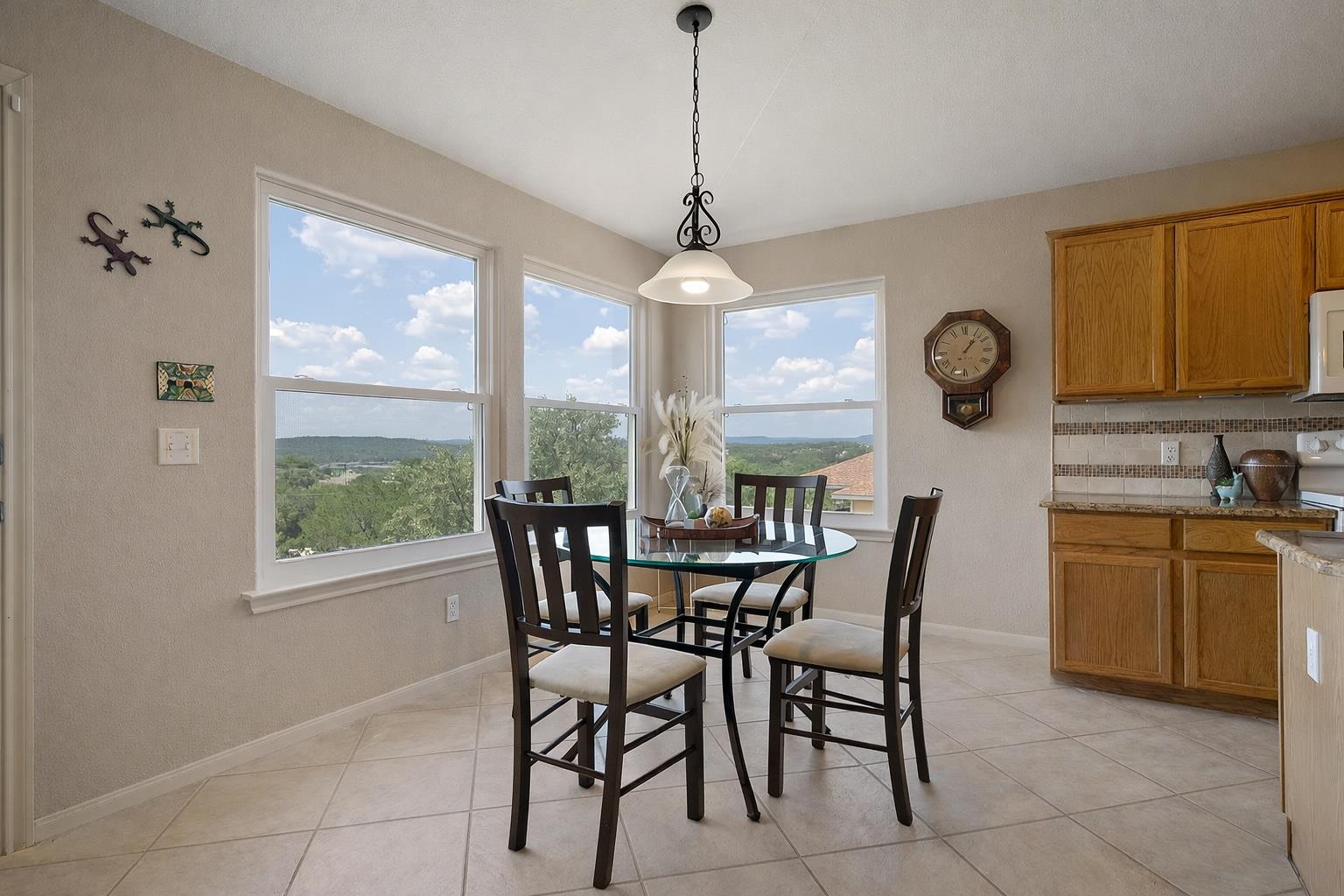 3702 Rock Terrace Dr, Lago Vista, TX 78645