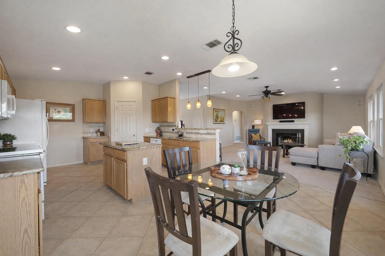 3702 Rock Terrace Dr, Lago Vista, TX 78645