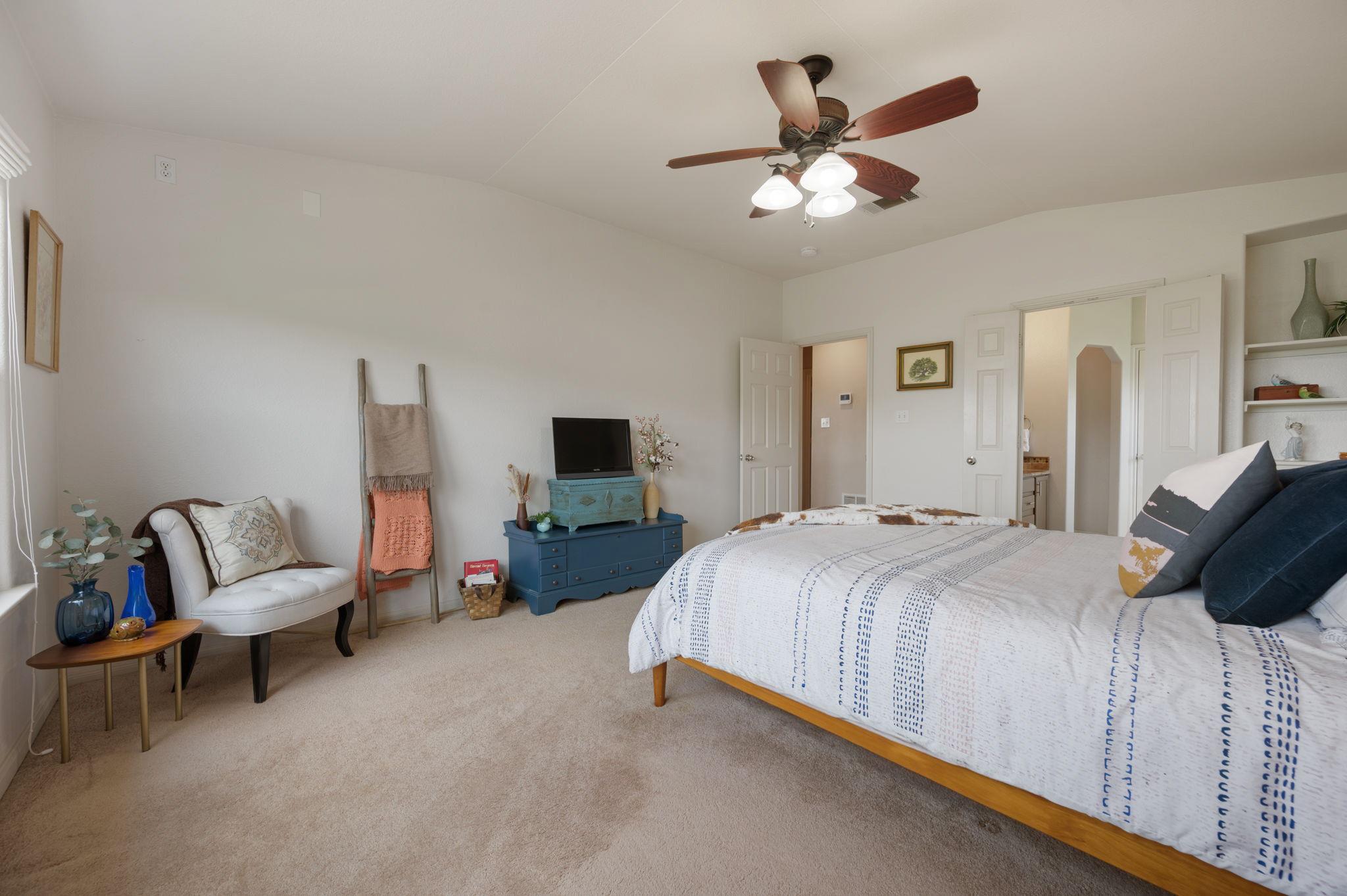 3702 Rock Terrace Dr, Lago Vista, TX 78645