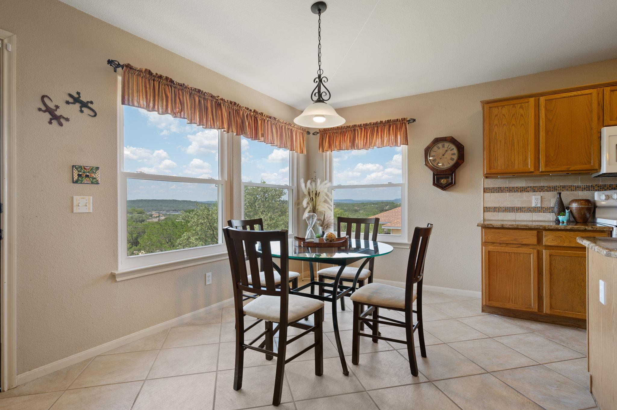 3702 Rock Terrace Dr, Lago Vista, TX 78645