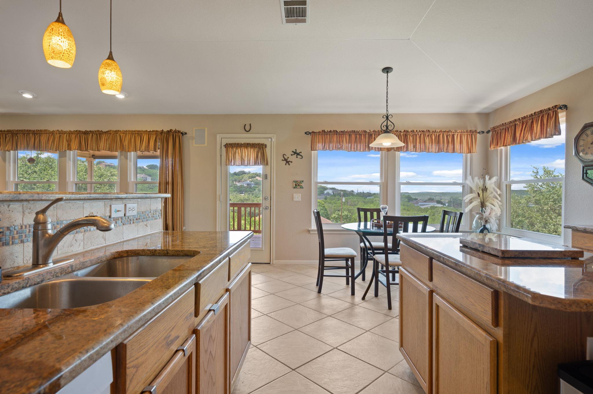 3702 Rock Terrace Dr, Lago Vista, TX 78645