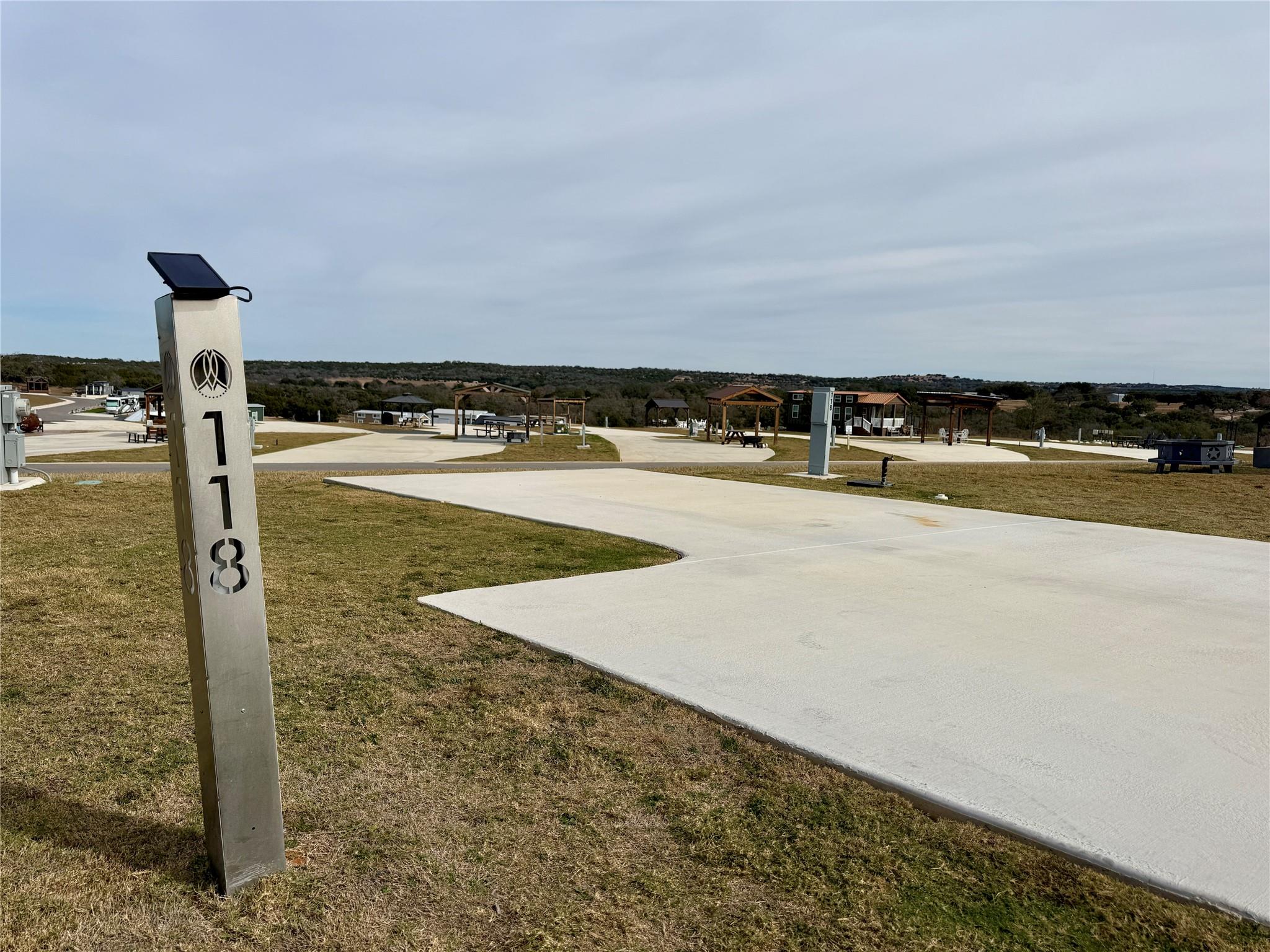 5386 Ranch Road 1376 Rd # 118, Fredericksburg, TX 78624