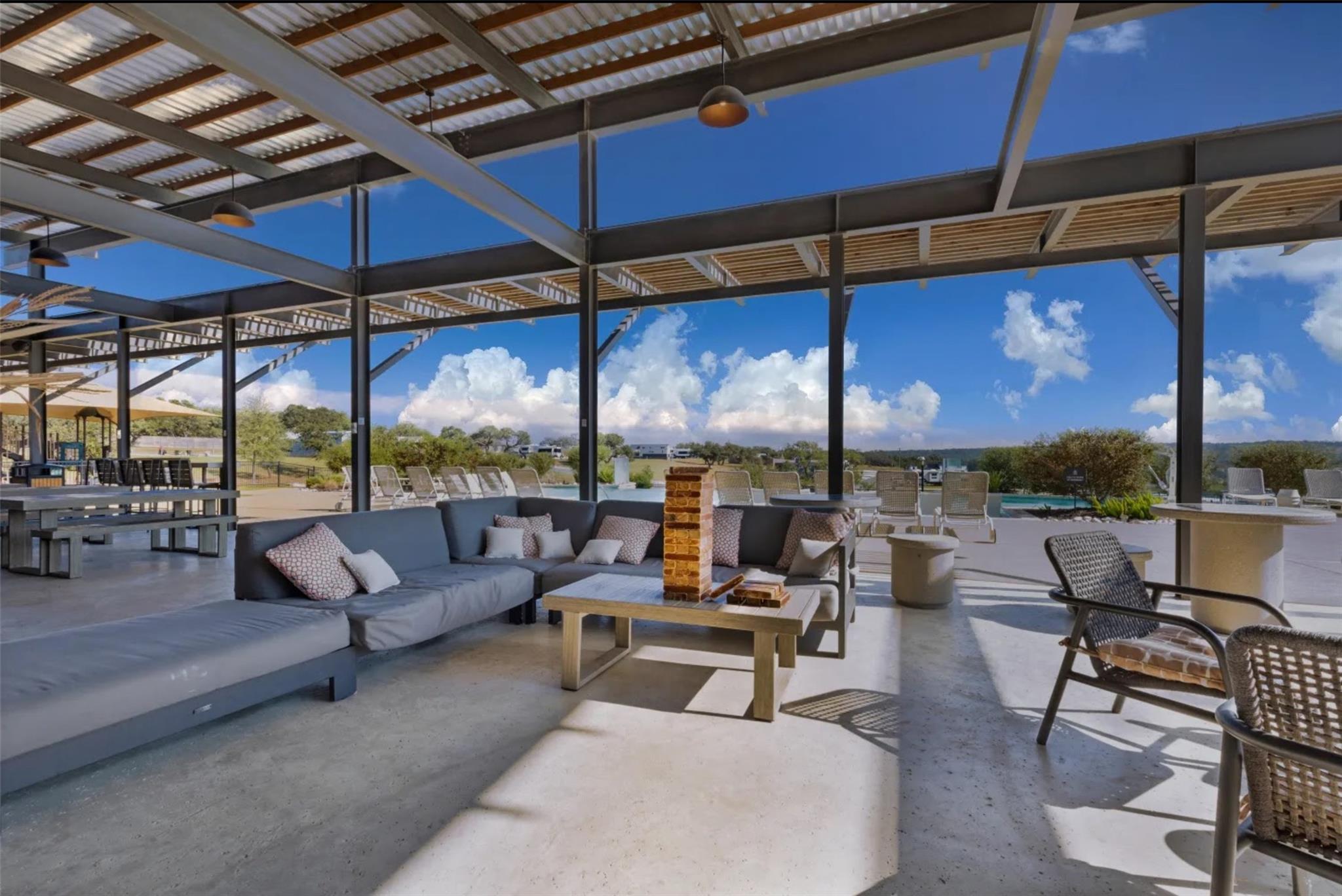 5386 Ranch Road 1376 Rd # 118, Fredericksburg, TX 78624