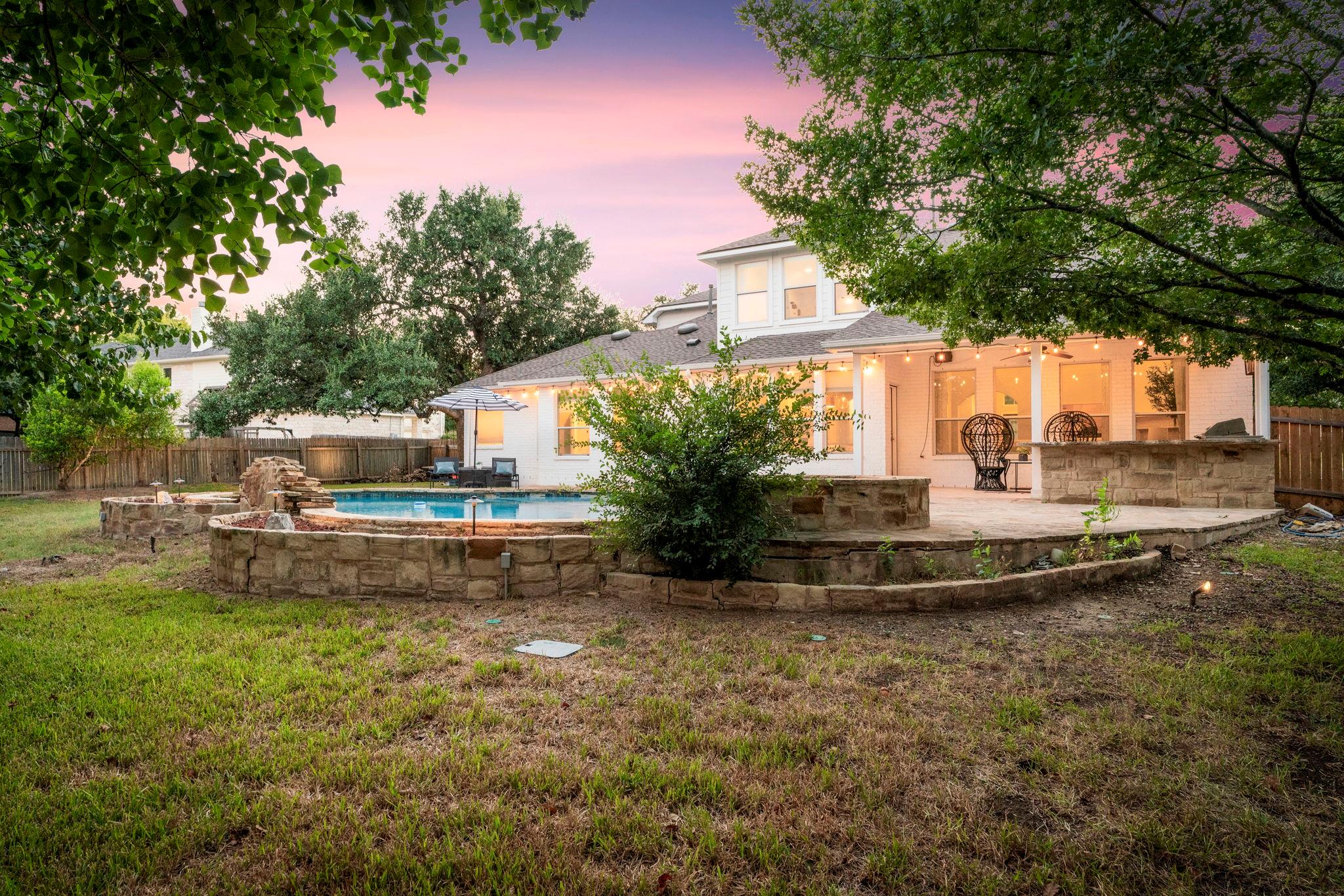 12101 Cascade Caverns Trl, Austin, TX 78739