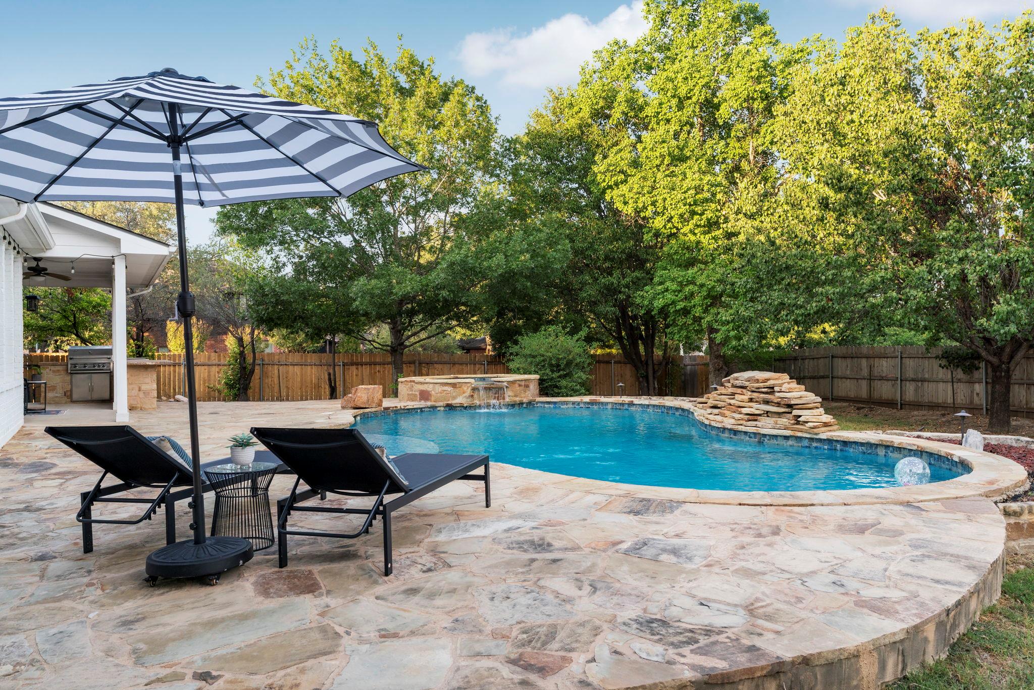 12101 Cascade Caverns Trl, Austin, TX 78739