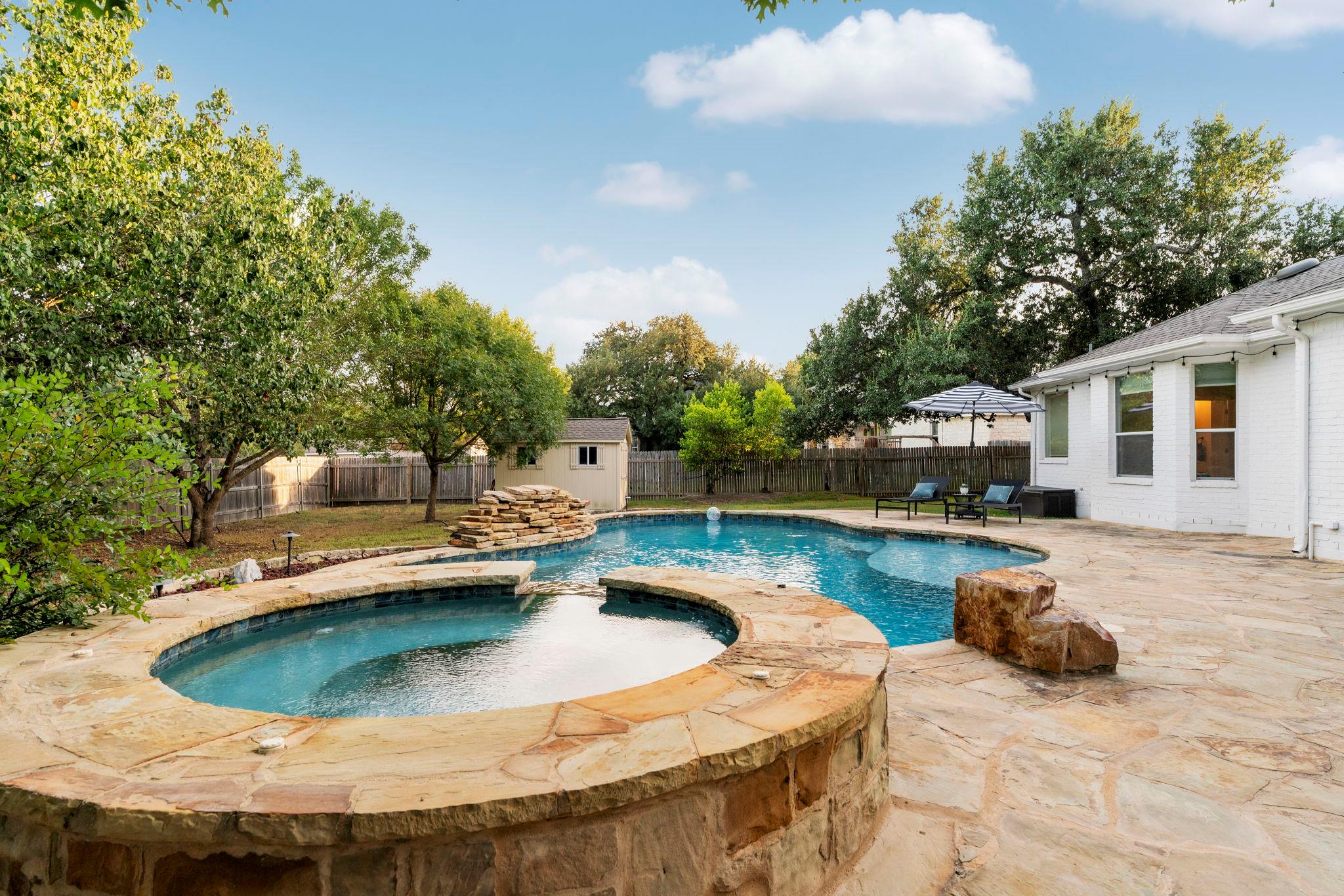 12101 Cascade Caverns Trl, Austin, TX 78739