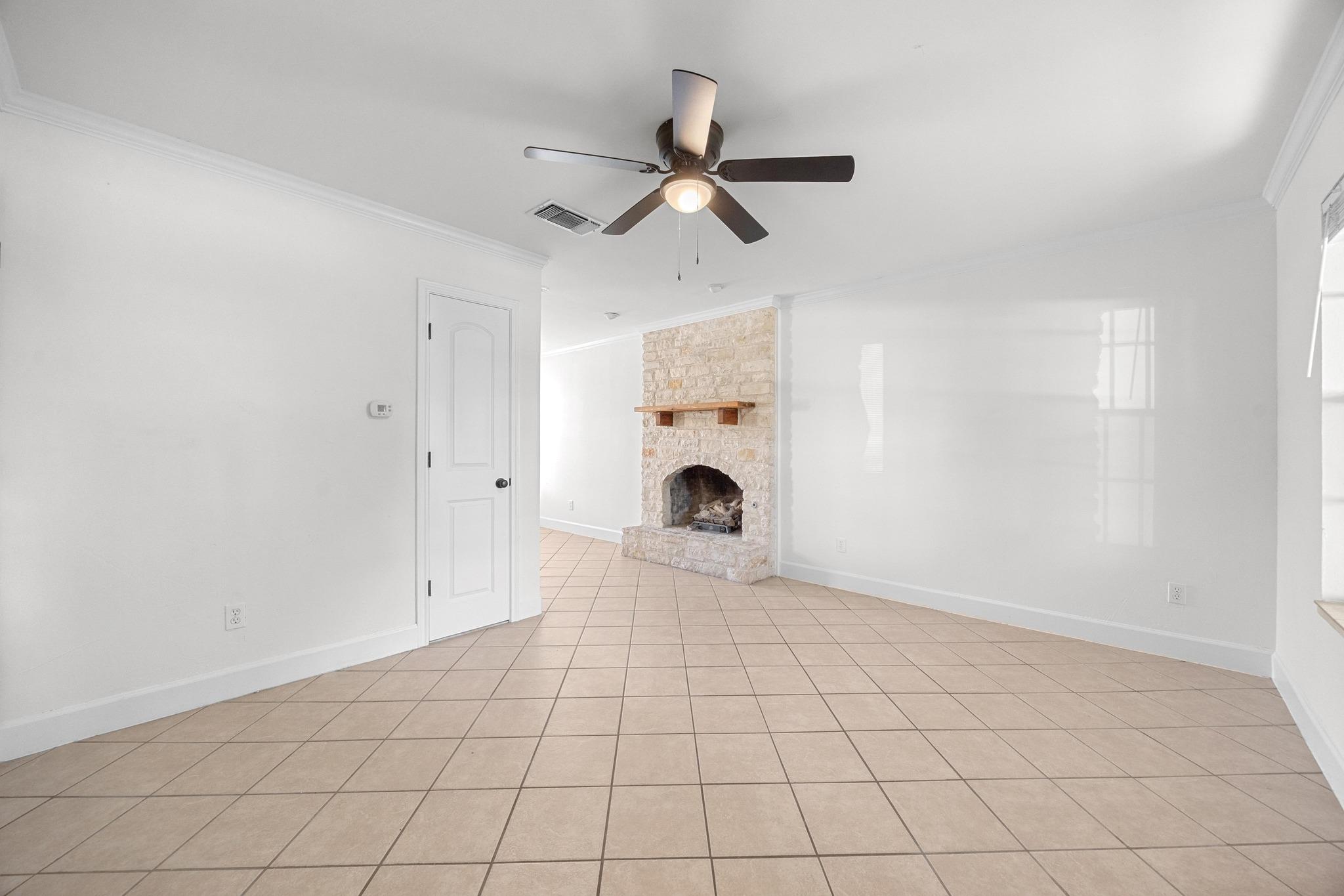 204 Northwest Dr # A, Round Rock, TX 78664