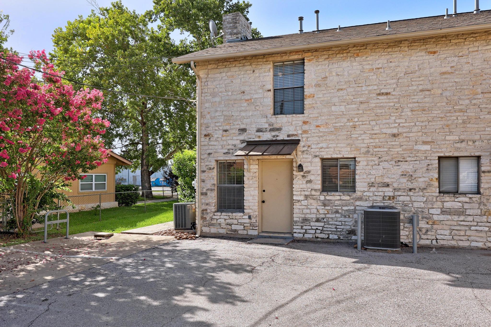 204 Northwest Dr # A, Round Rock, TX 78664