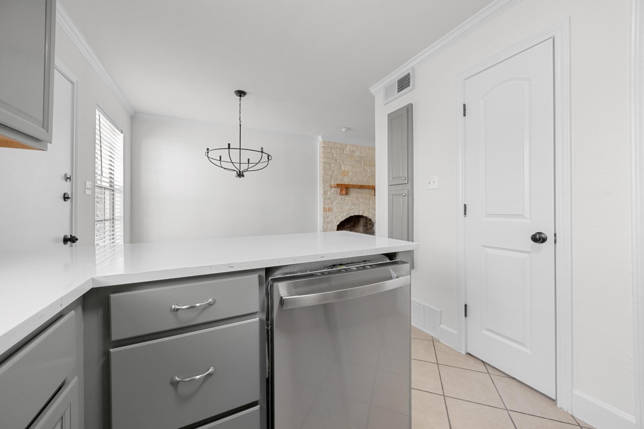 204 Northwest Dr # A, Round Rock, TX 78664