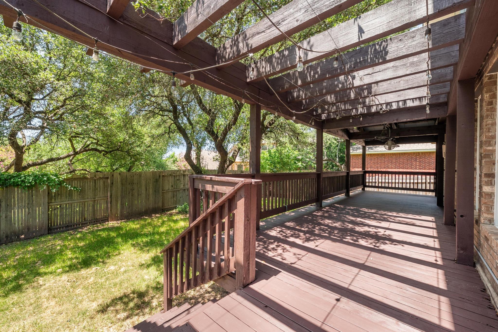10016 Barbrook Dr, Austin, TX 78726