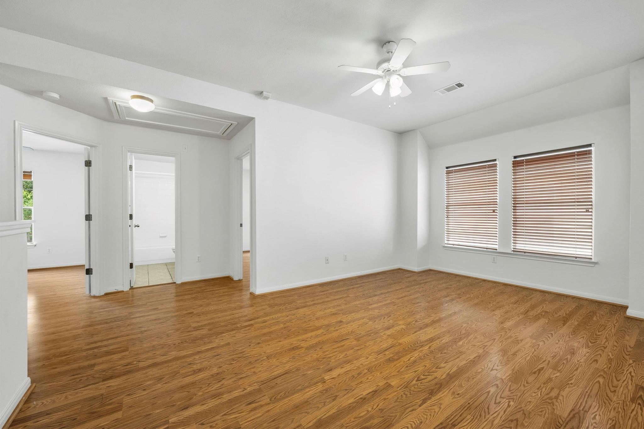 10016 Barbrook Dr, Austin, TX 78726