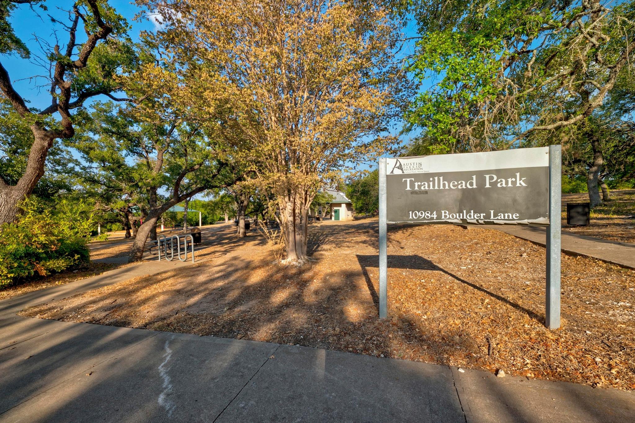 10016 Barbrook Dr, Austin, TX 78726
