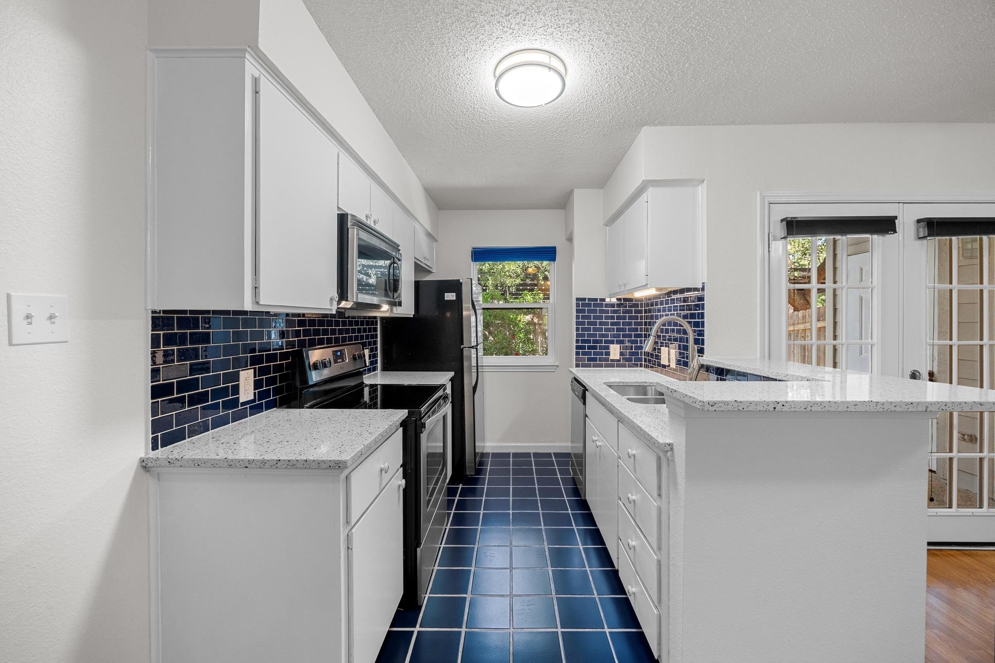9226 Jollyville Rd # 163, Austin, TX 78759
