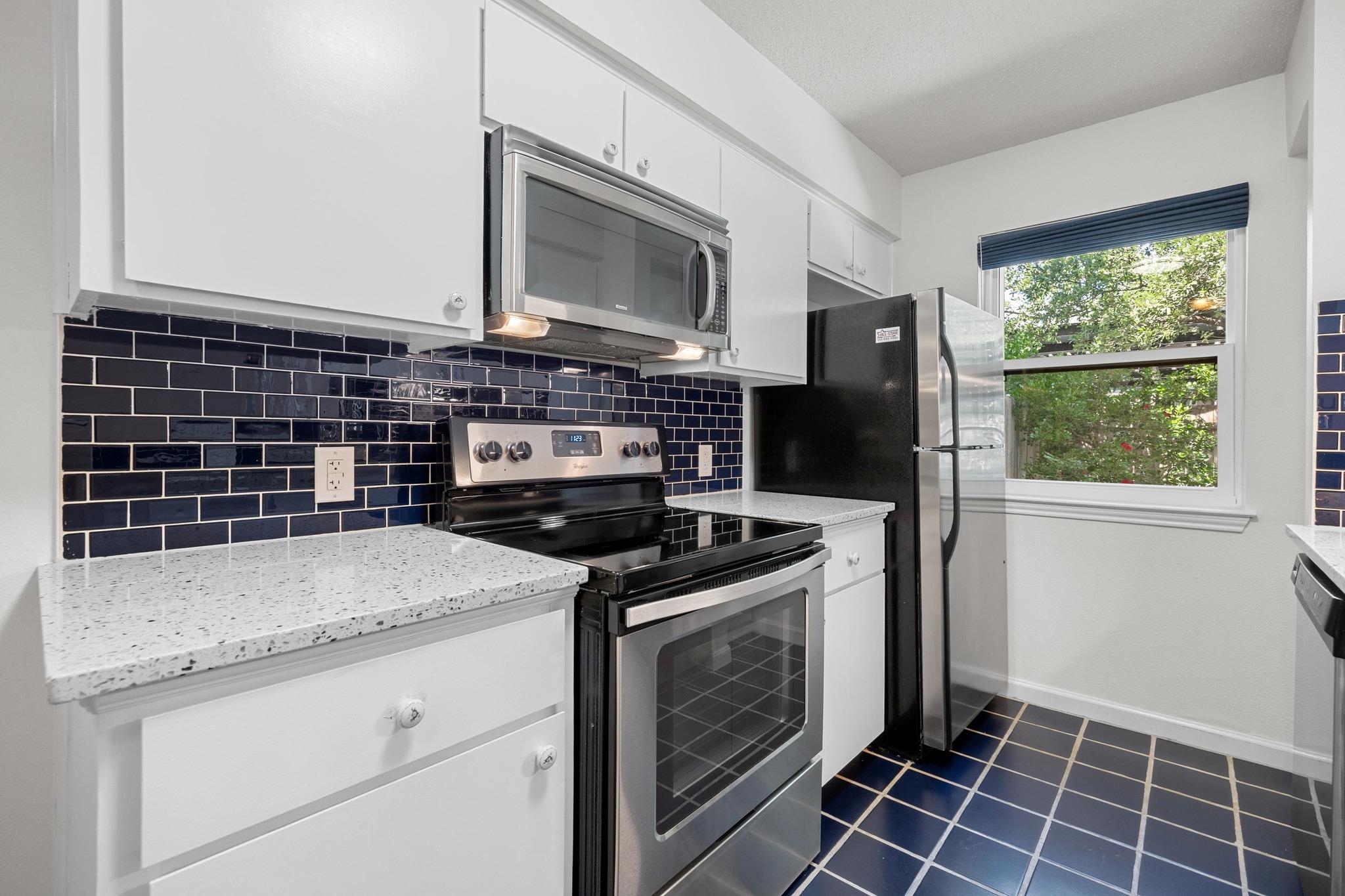9226 Jollyville Rd # 163, Austin, TX 78759