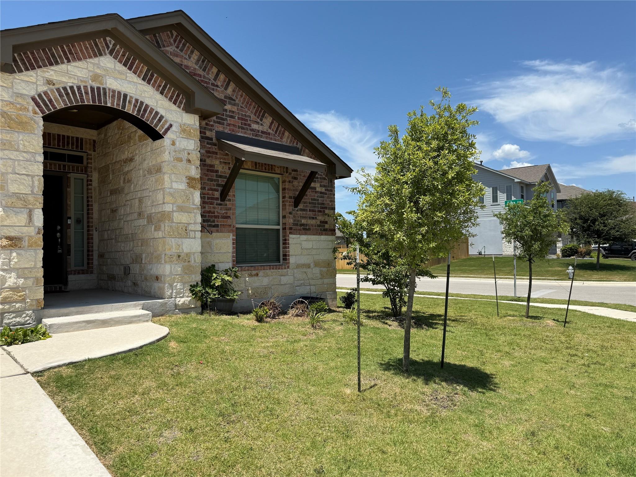 425 Blue Oak Blvd, San Marcos, TX 78666