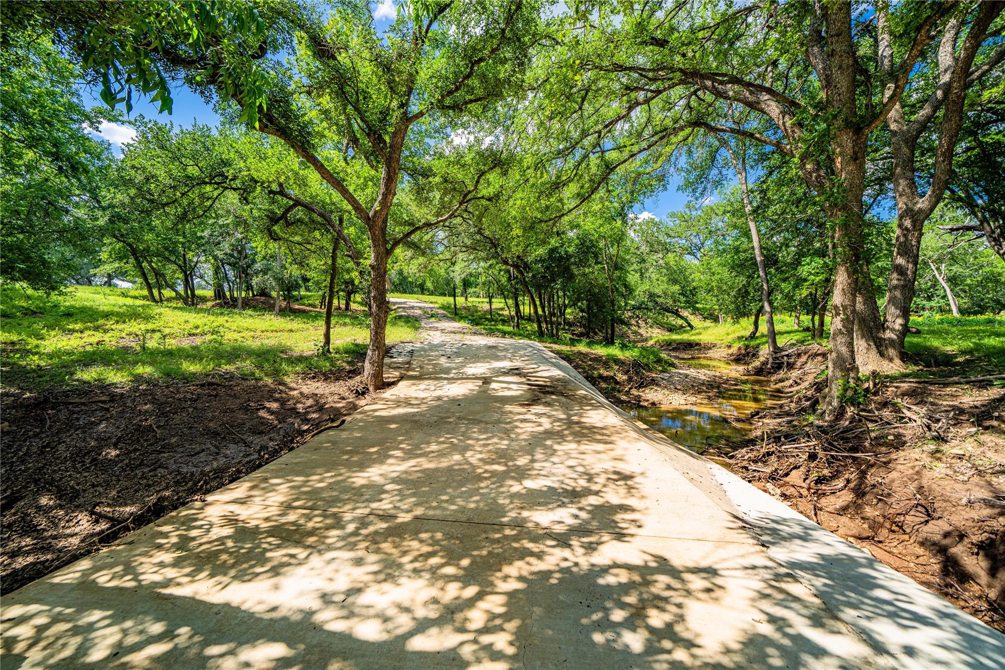 11290 E US Highway 290, Fredericksburg, TX 78624