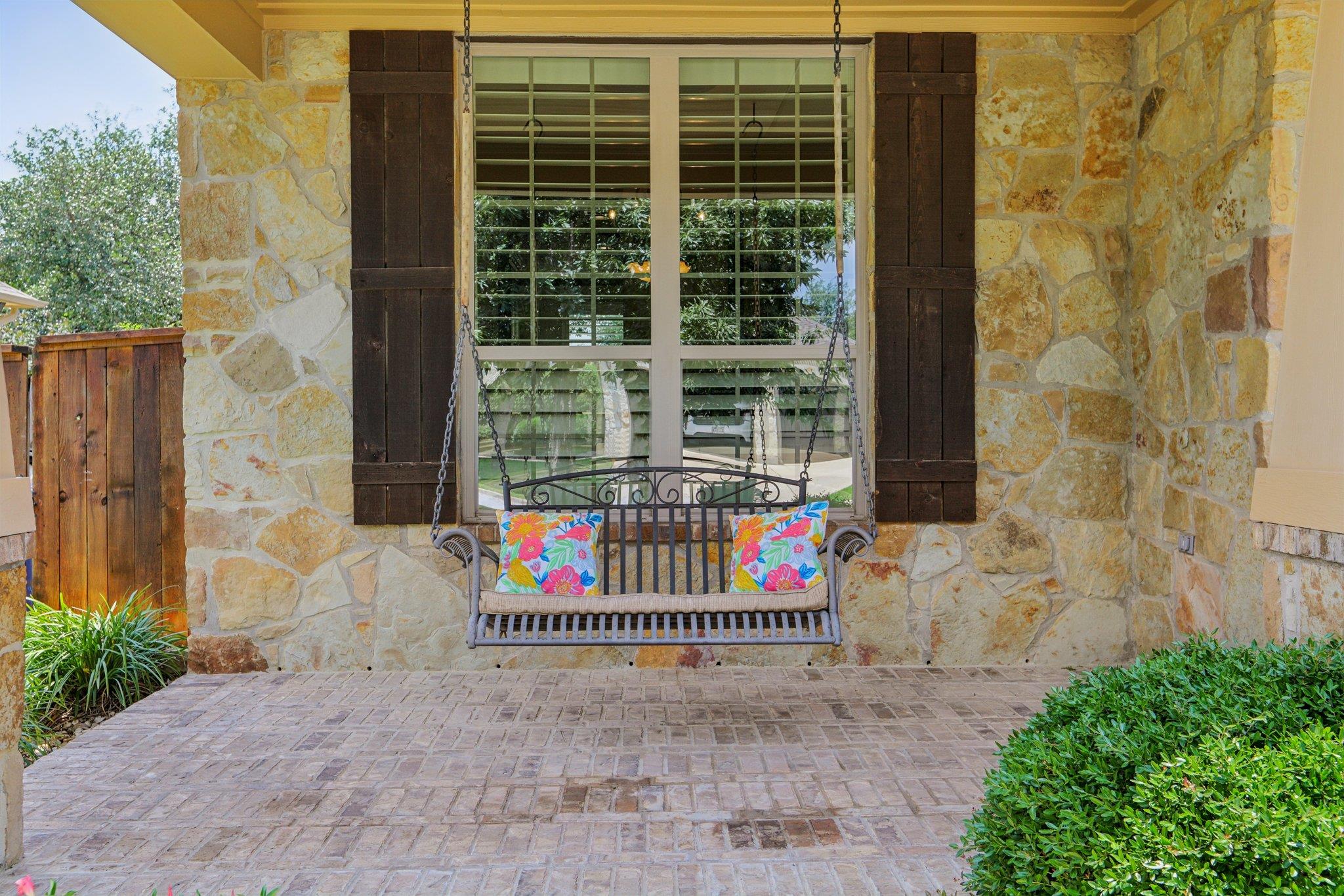 2513 Rusty Spur, Leander, TX 78641