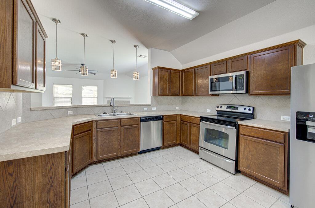 11108 Cain Harvest Dr, Austin, TX 78754