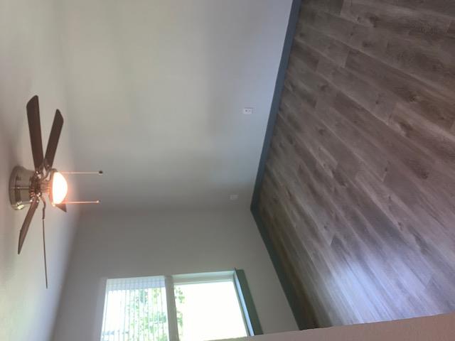 1501 N Burleson St, Kyle, TX 78640