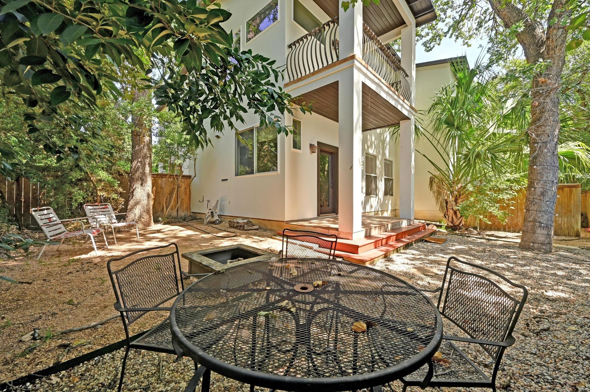 2705 Bonnie Rd # A, Austin, TX 78703