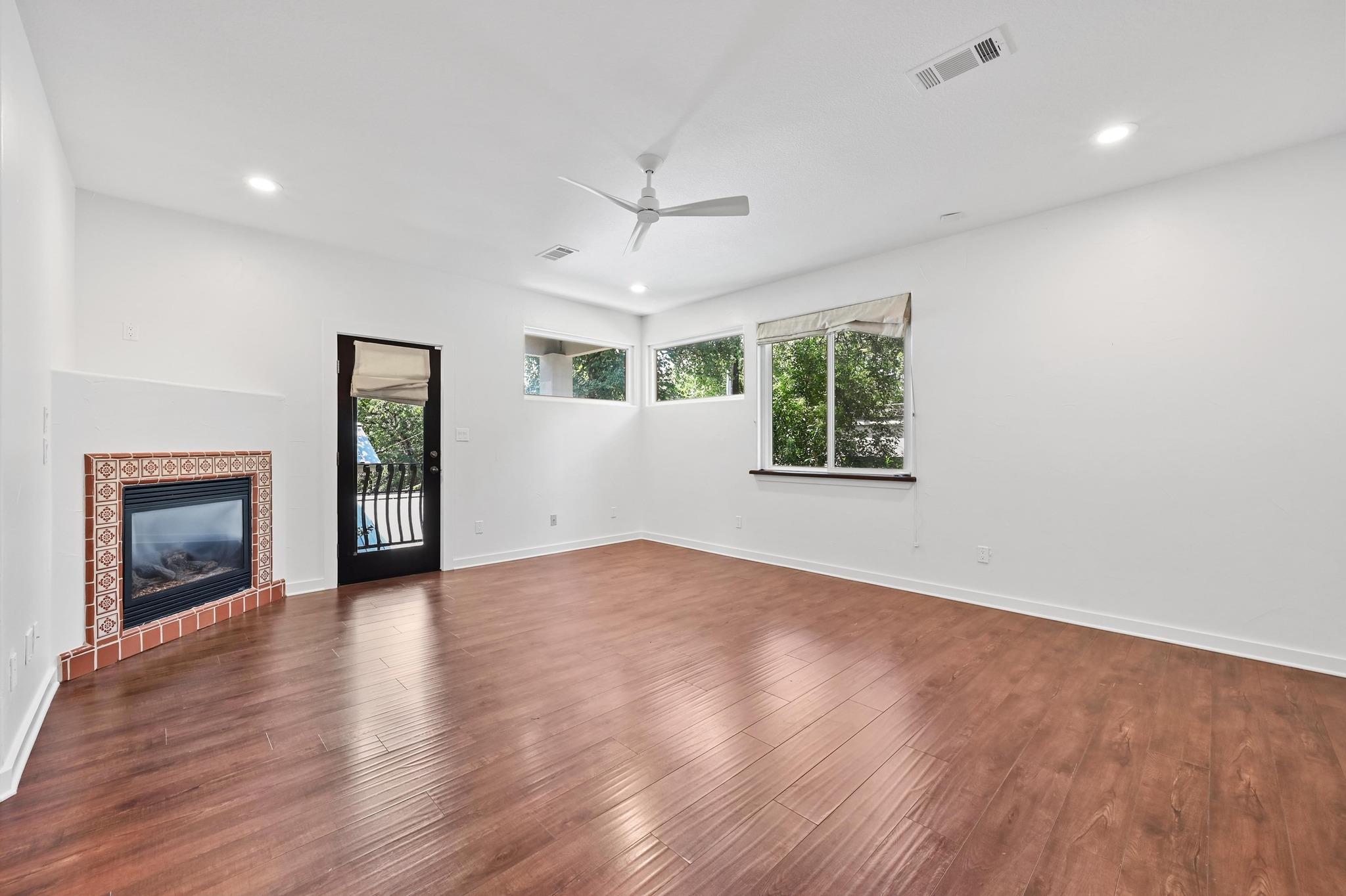 2705 Bonnie Rd # A, Austin, TX 78703